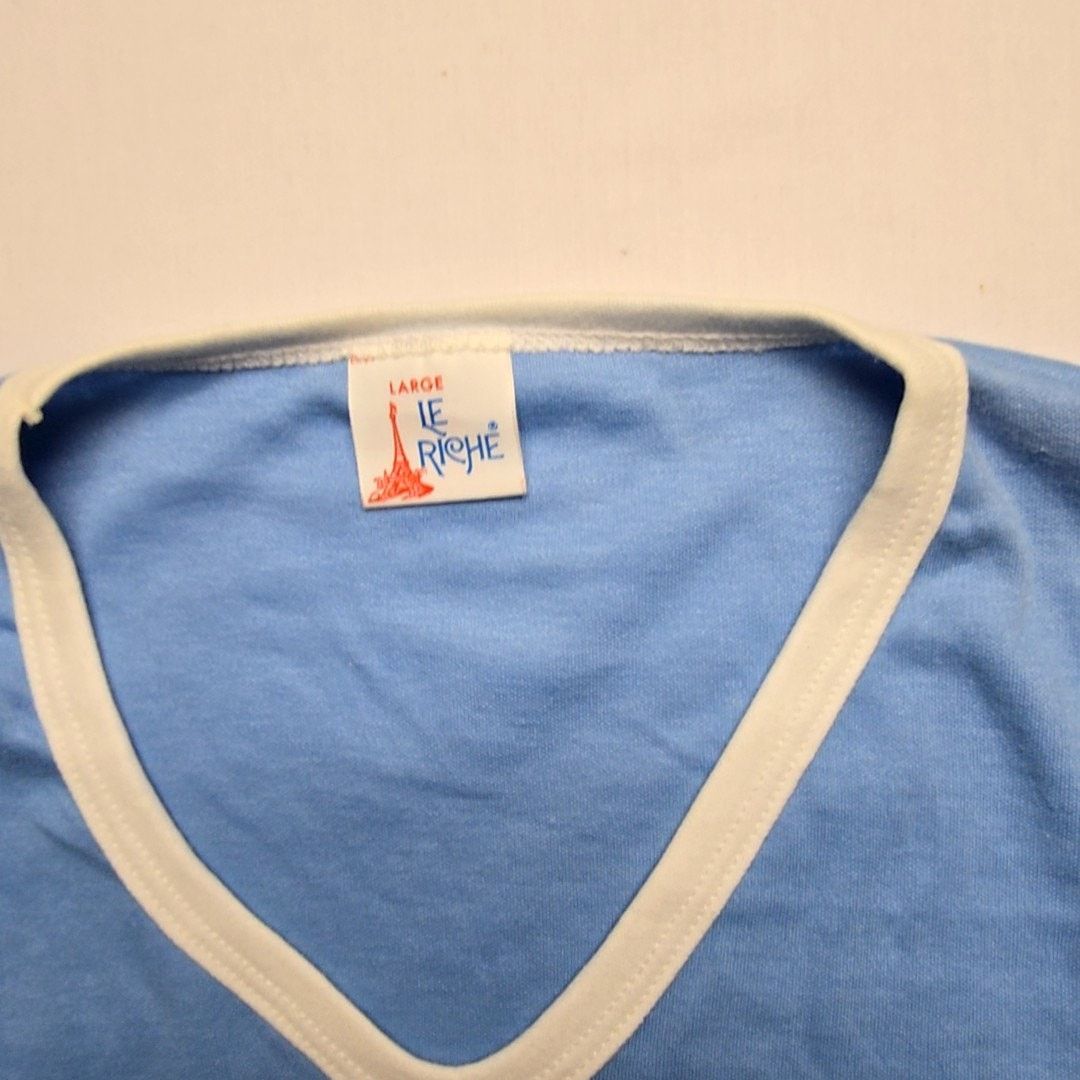 Vintage Vintage Montana Graphic Tee Le Riche Blue White Large Shirt Size L / US 10 / IT 46 - 4 Thumbnail