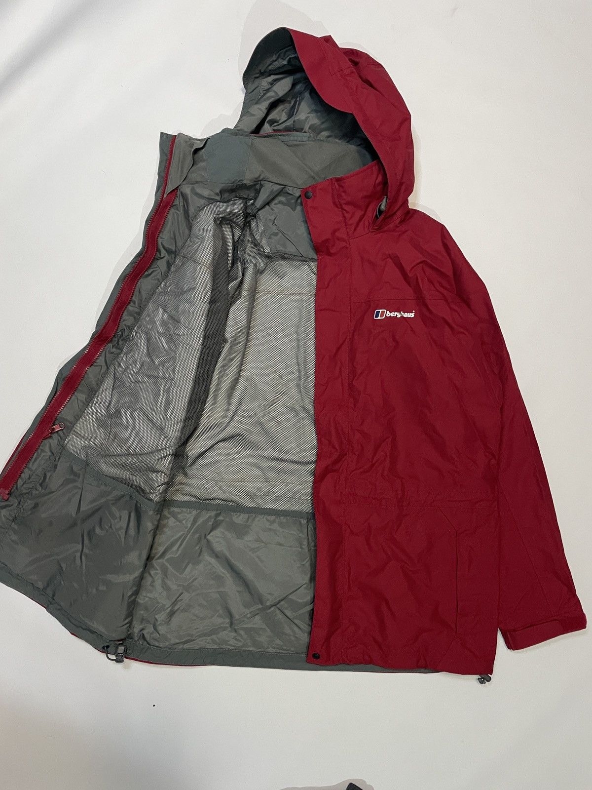 Berghaus Berghaus AQ2 Waterproof Shell Jacket – Deep Red Gorpcore Size US L / EU 52-54 / 3 - 8 Thumbnail