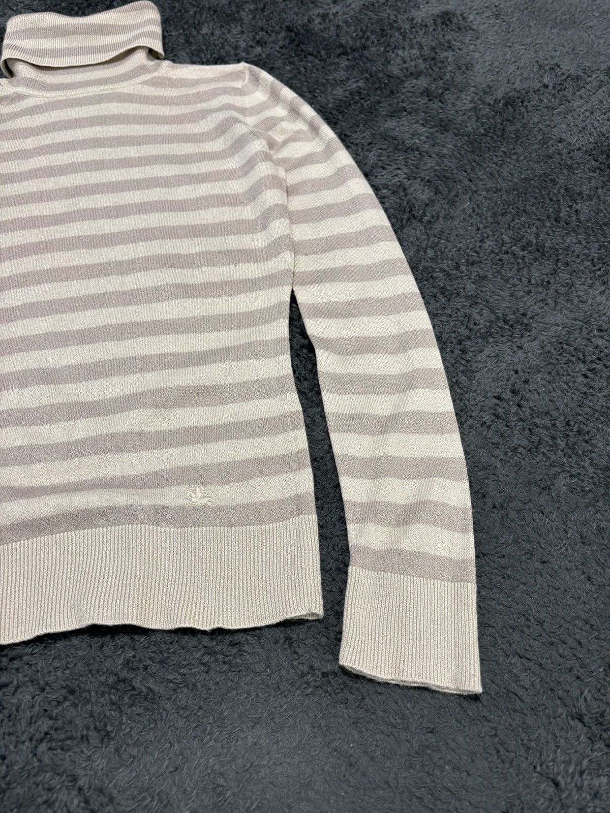Burberry Burberry Vintage Cute Striped High Neck Sweater Size S / US 4 / IT 40 - 3 Thumbnail