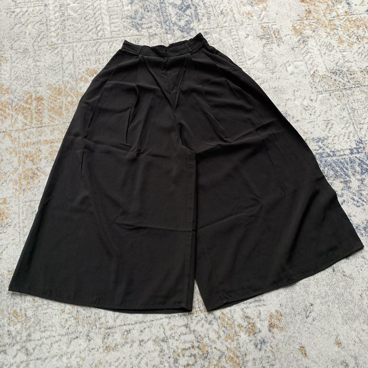 Japanese Brand Rare Japanese Brand GU Yohji Style Wide Pants Size US 30 / EU 46 - 2 Thumbnail