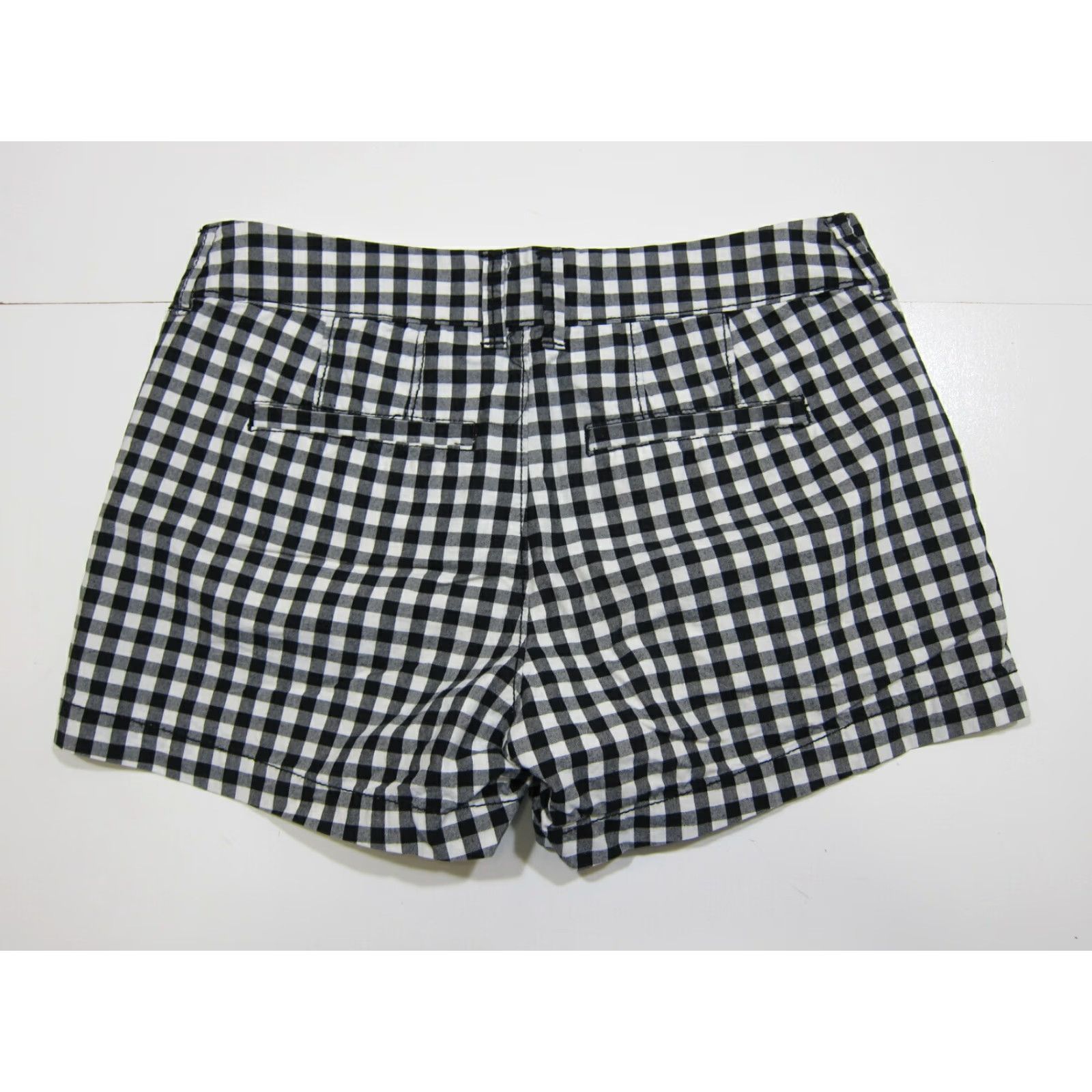 Old Navy Old Navy 100% Cotton Black White Plaid Casual Chino Shorts With Pockets Women 0 Size 30" / US 8 / IT 44 - 2 Thumbnail