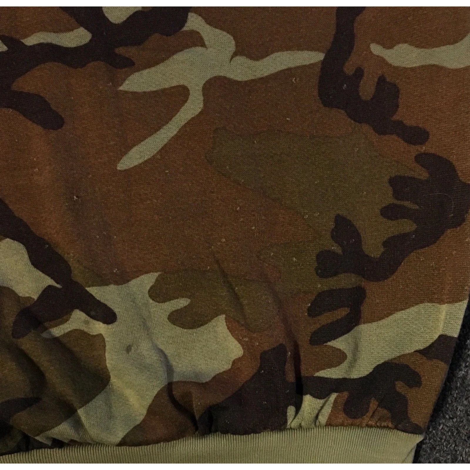 Vintage VINTAGE Duck Camo Hoodie M Brown 80s 90s Army Grunge Pullover Skate Distressed Sweatshirt Men Size M Size US M / EU 48-50 / 2 - 5 Thumbnail