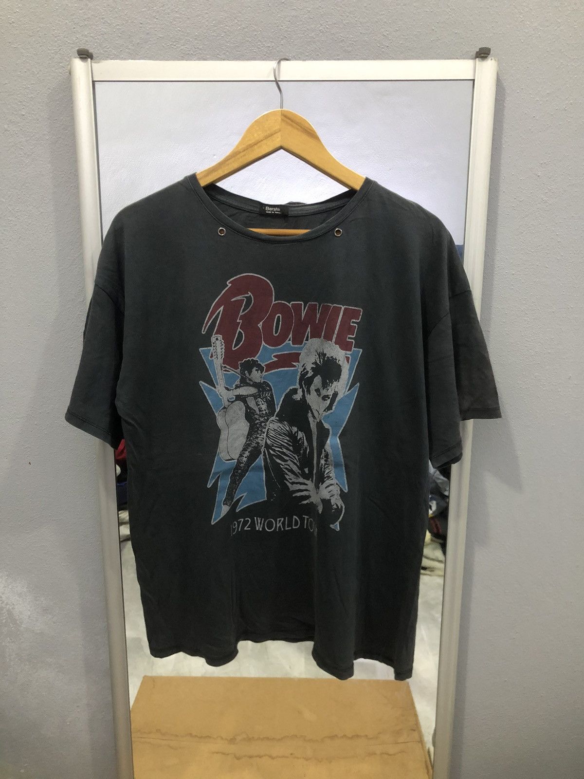 Band Tees × Bershka David Bowie 1972 World Tour Bershka Shirt Size US M / EU 48-50 / 2 - 1 Thumbnail