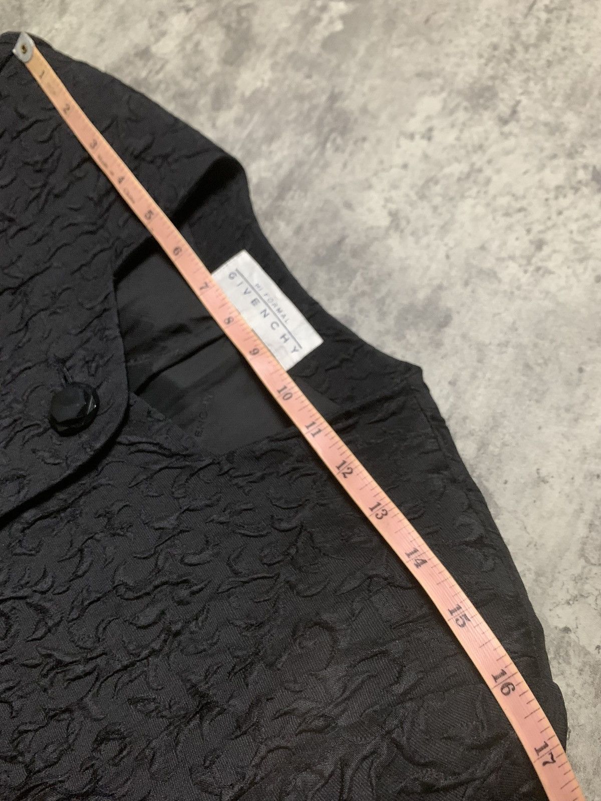 Givenchy Vintage 90s Givenchy hi formal embossed blazer Size XL / US 12-14 / IT 48-50 - 14 Thumbnail