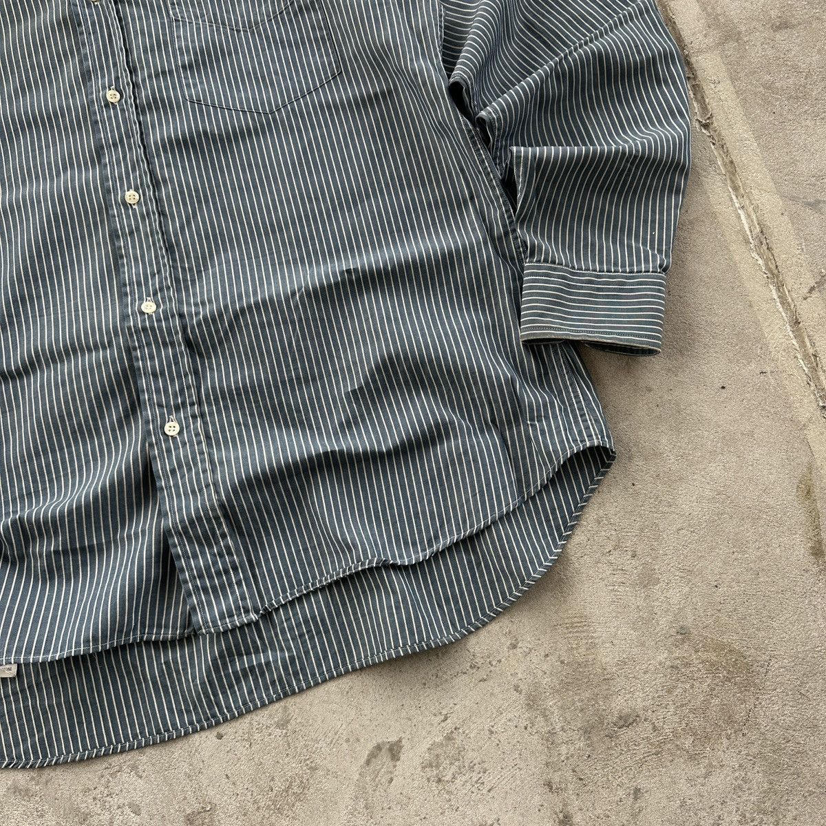 Fendi Vintage Fendi Style Oxford Stripped Shirt Buttom-Up Blue L Size US L / EU 52-54 / 3 - 5 Thumbnail