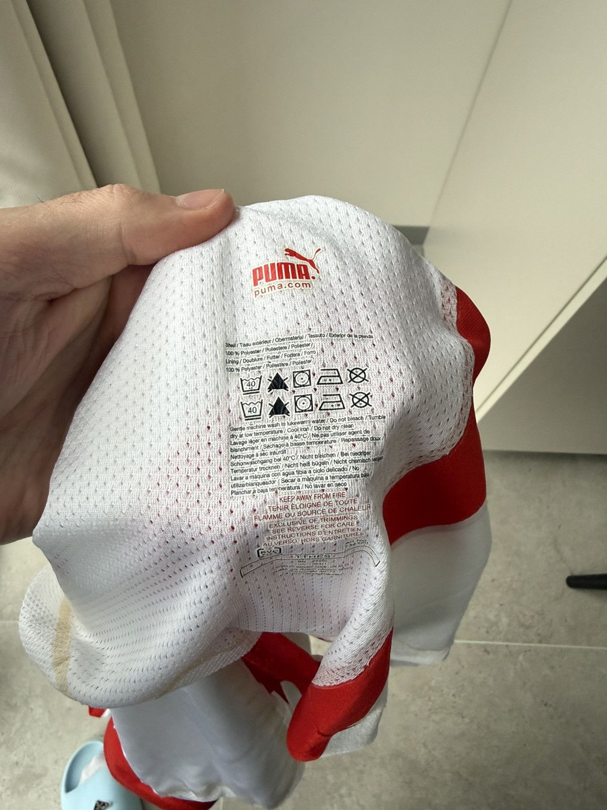Puma Soccer Jersey SWITZERLAND - Puma Size US M / EU 48-50 / 2 - 5 Thumbnail