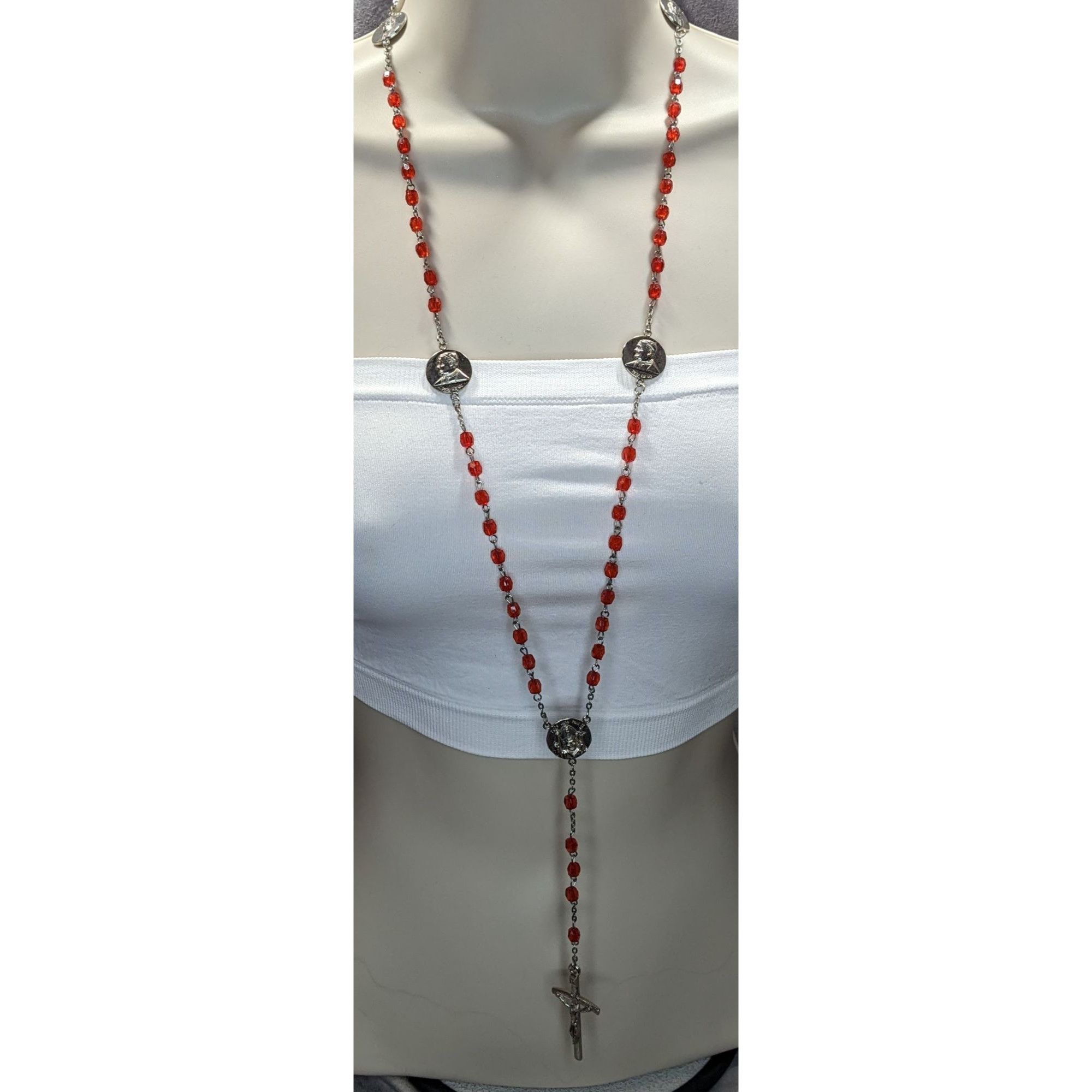 Other Vintage Y2K Red Bead Pope John Paul II Rosary With Crucifix Size ONE SIZE - 2 Thumbnail