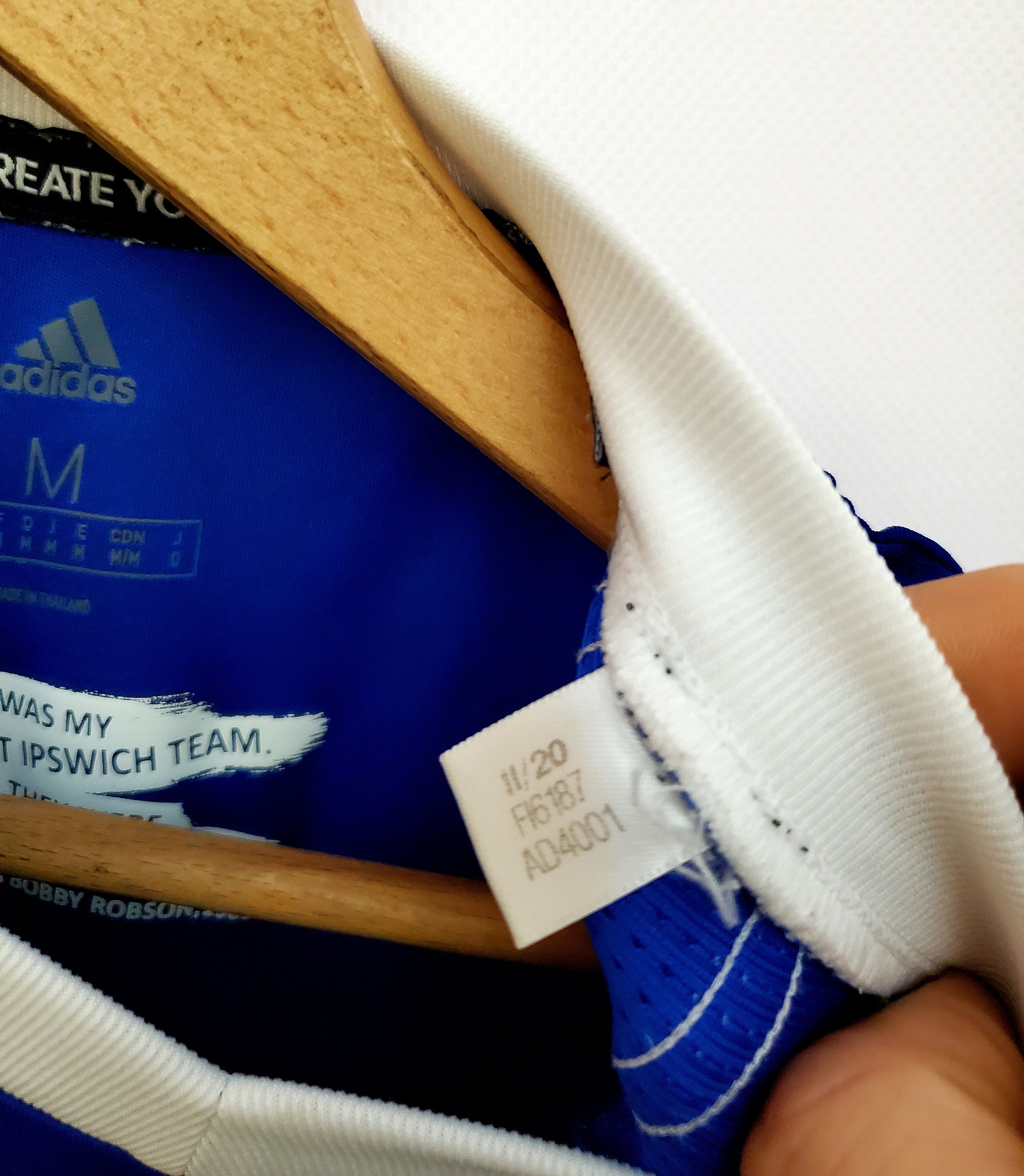 Adidas Ipswich Town FC UEFA Cup 40yers jersey perfect condition M Size US M / EU 48-50 / 2 - 4 Thumbnail