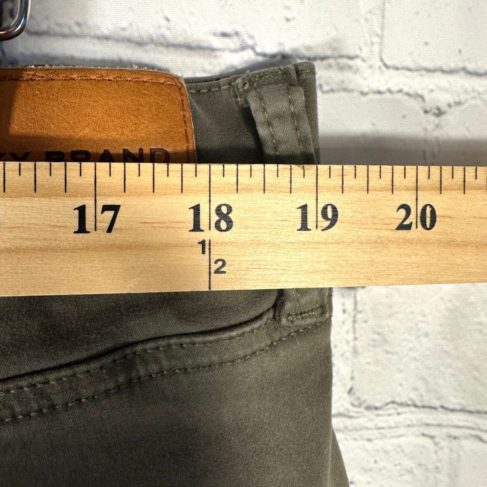 Lucky Brand Lucky Brand Mens Olive Green Straight Leg 5-Pocket Pants 38 Inseam 30 Regular Fit Cotton Blend Chino Casual Mens Size US 38 / EU 54 - 5 Thumbnail