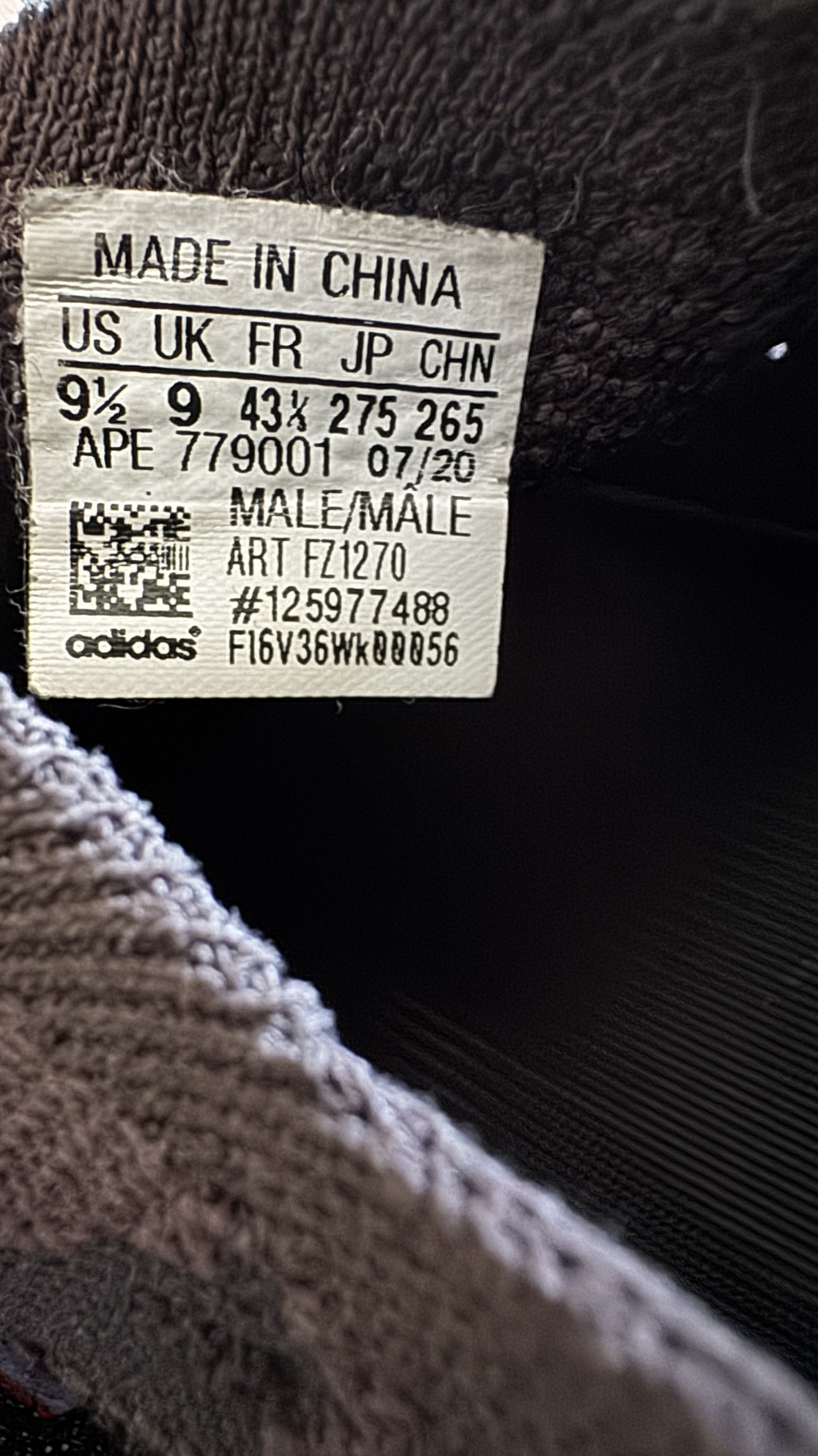 Yeezy Adidas Yeezy 350 V2 CMPCT Slate Panda Size US 9.5 / EU 42-43 - 13 Thumbnail