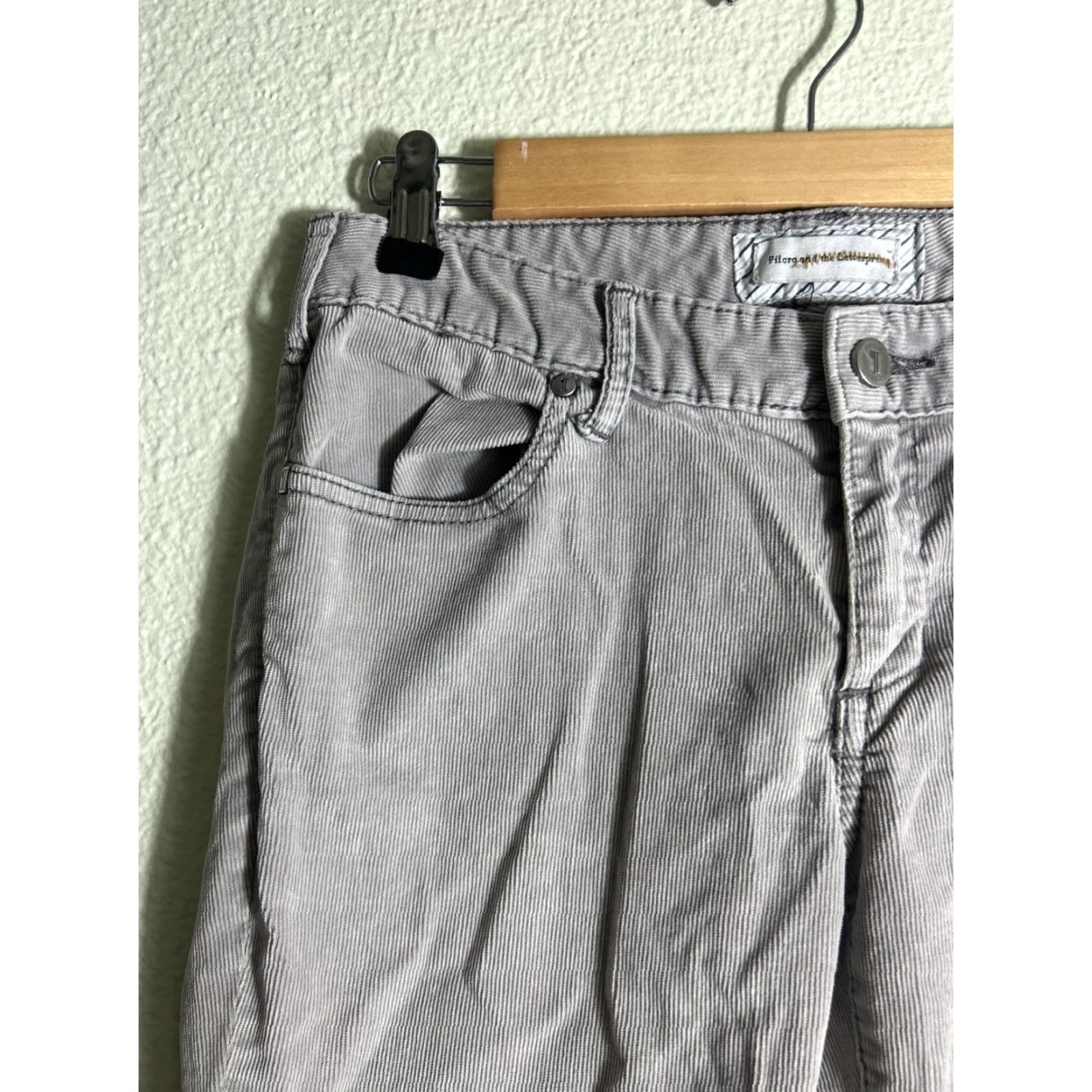 Vintage VINTAGE Pilcro and The Letterpress Women’s Gray Corduroy Pants Slim Regular 27x32 Gray Chino Skinny Women Size 27" / US 4 / IT 40 - 4 Thumbnail