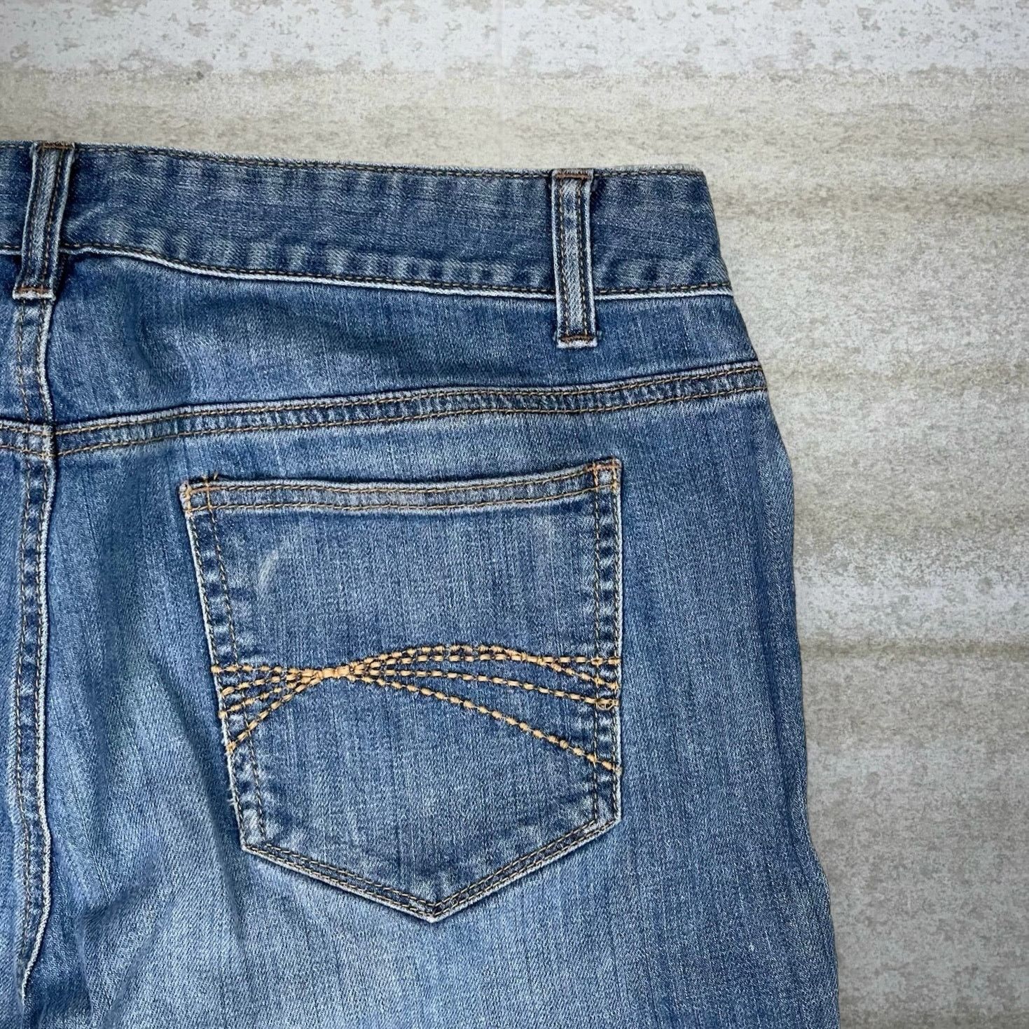 Tommy Hilfiger Vintage Y2K Tommy Hilfiger Jeans 34x30 Flared Medium Wash Size 34" / US 12 / IT 48 - 3 Thumbnail