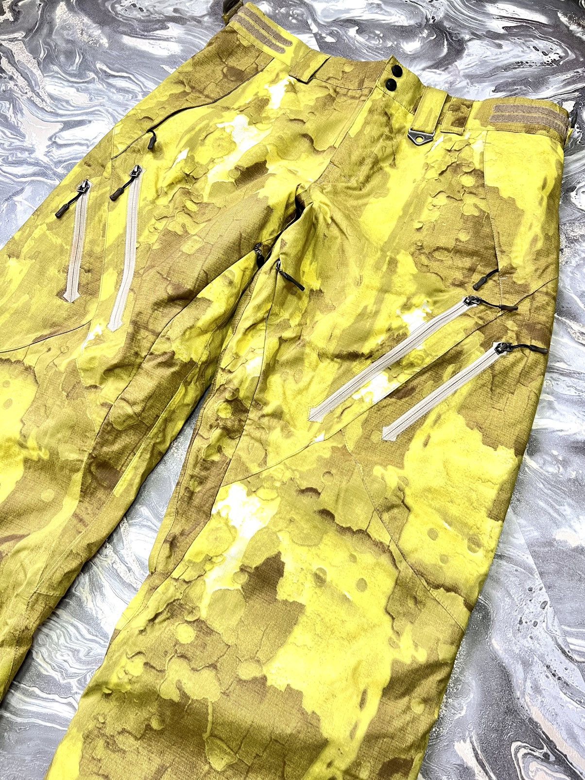 Oakley 2008 Oakley SoftWare Multi-Pocket Ski Pants Thinsulate Size US 34 / EU 50 - 4 Thumbnail