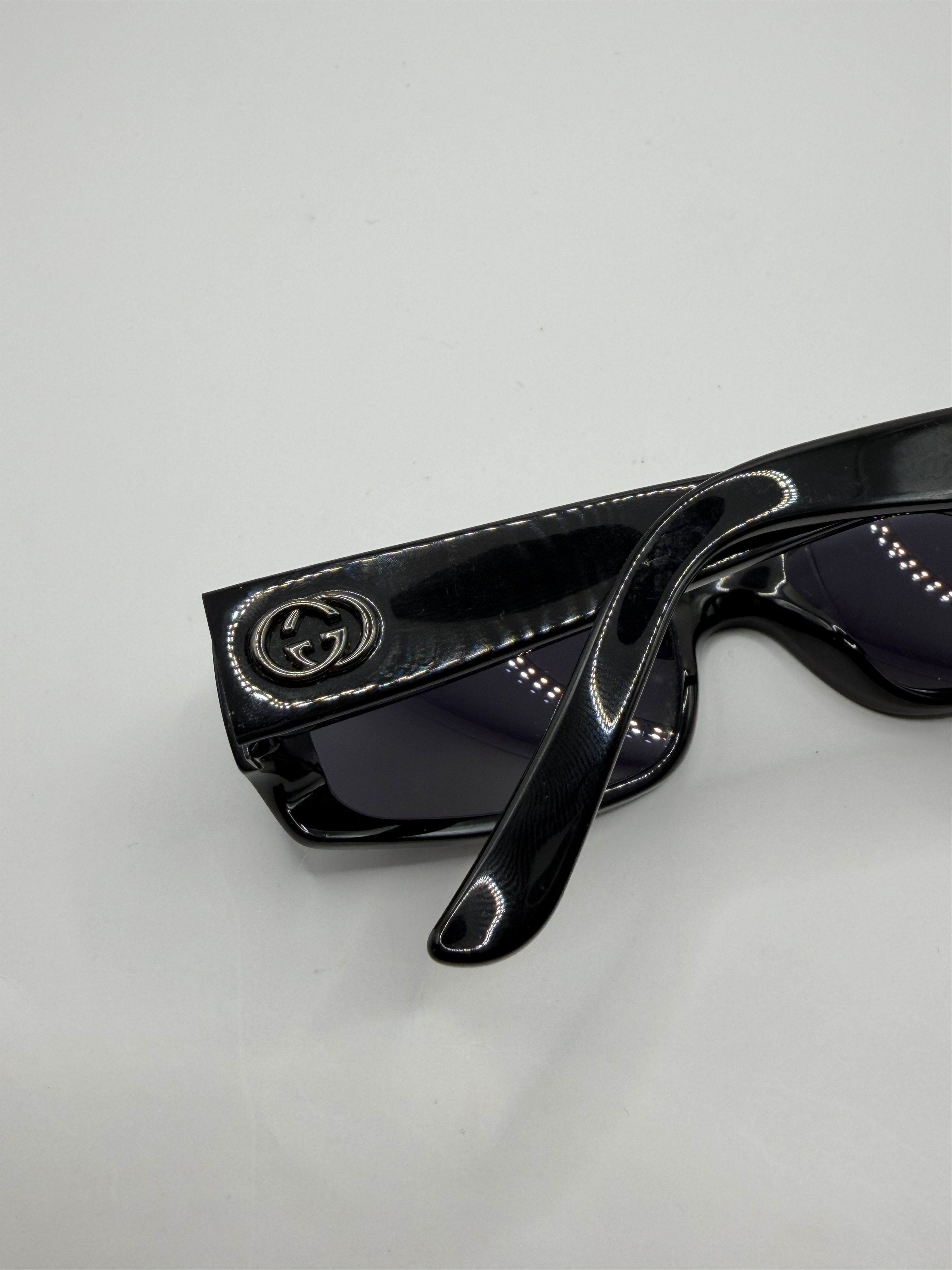 Gucci Gucci black sunglasses Size ONE SIZE - 7 Thumbnail