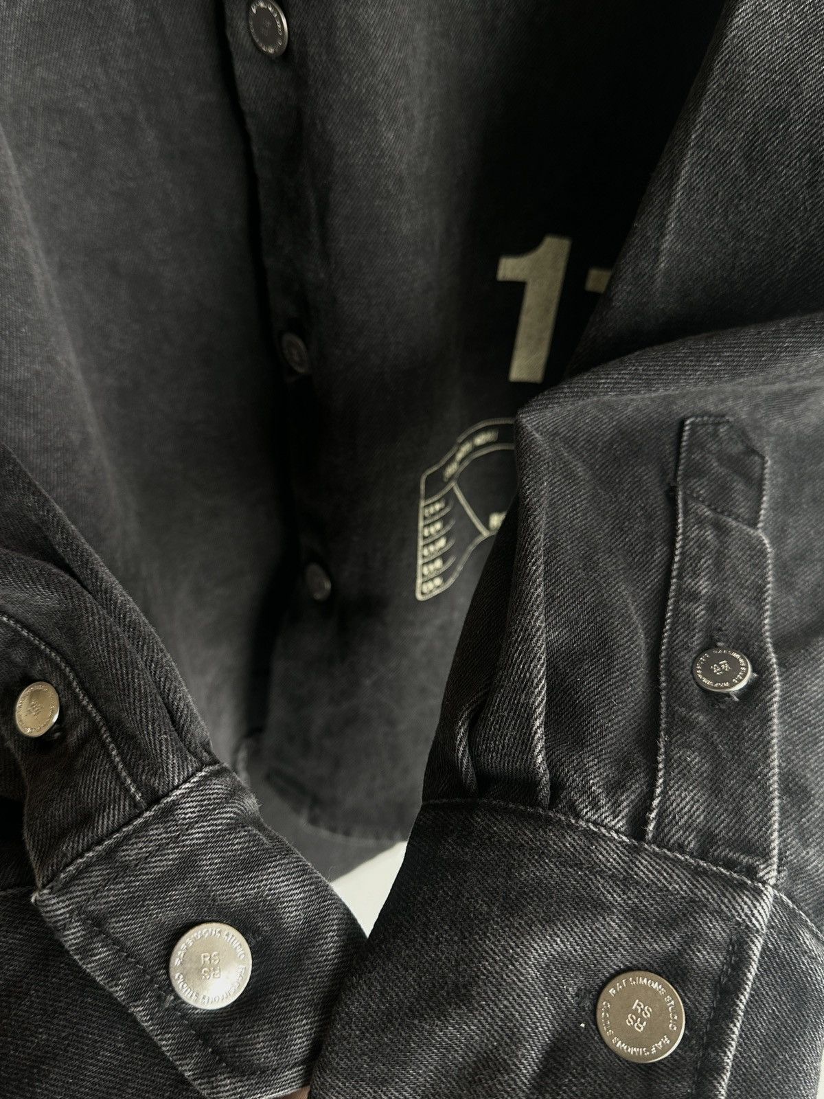 Raf Simons Raf Simons AW18/19 Denim Easy Fit Shirt Size US S / EU 44-46 / 1 - 6 Thumbnail