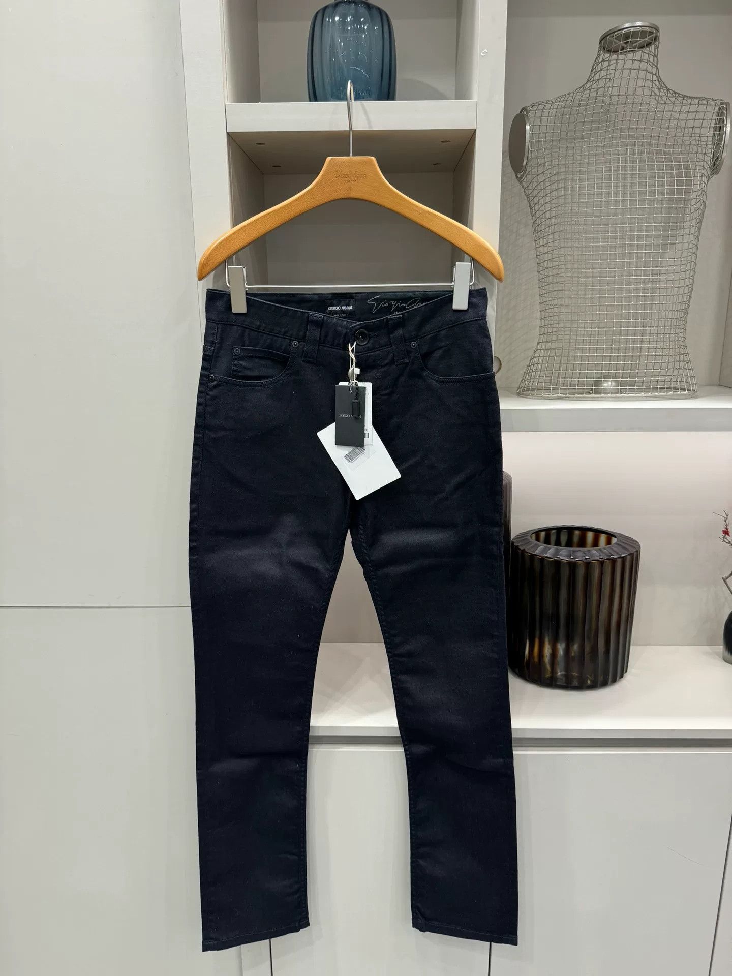 Giorgio Armani Giorgio Armani Men's Jeans Size 29 Size US 29 - 1 Thumbnail
