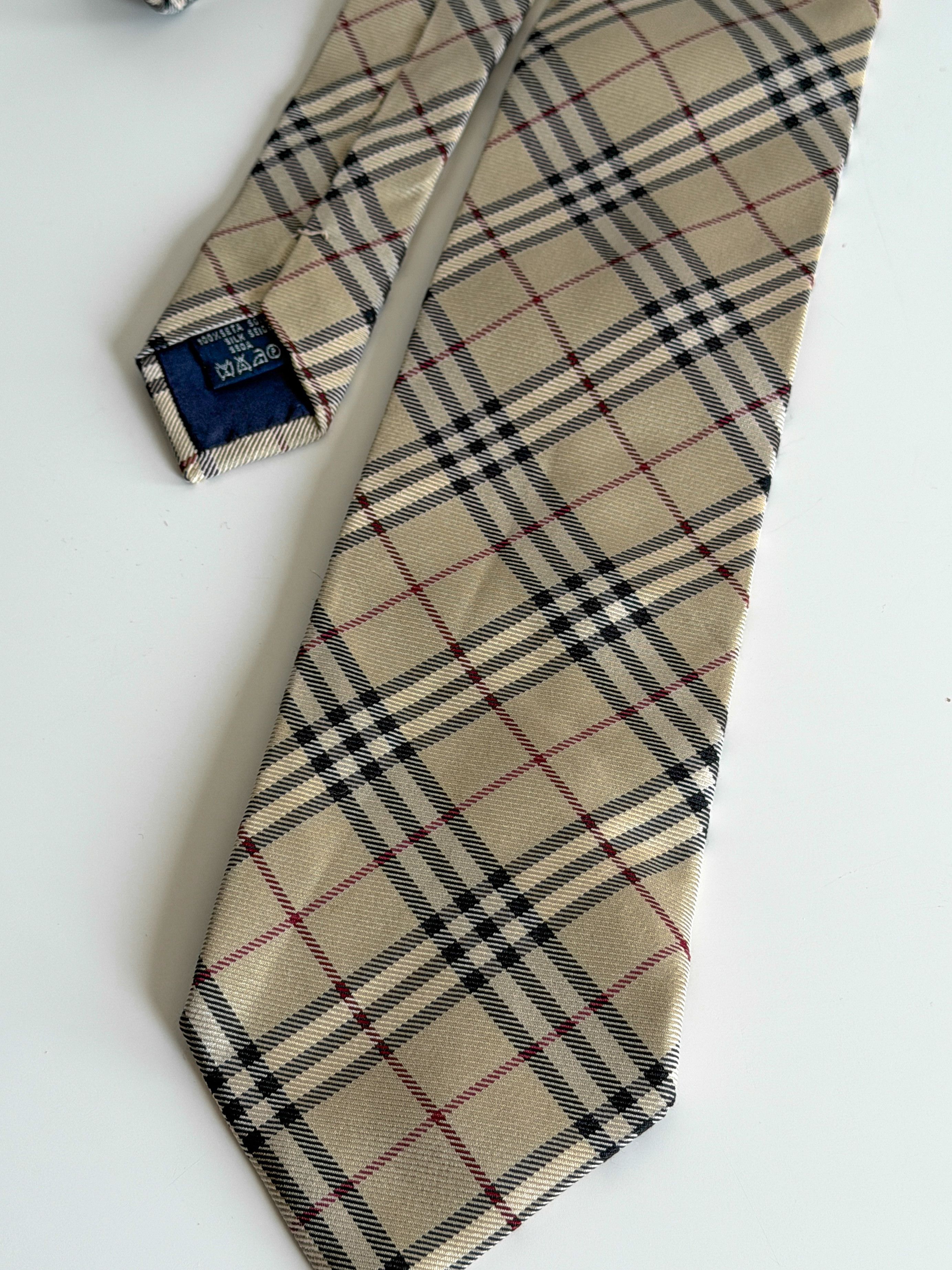 Burberry Burberry London Vintage Silk Cravat Made in Italy Size ONE SIZE - 2 Thumbnail