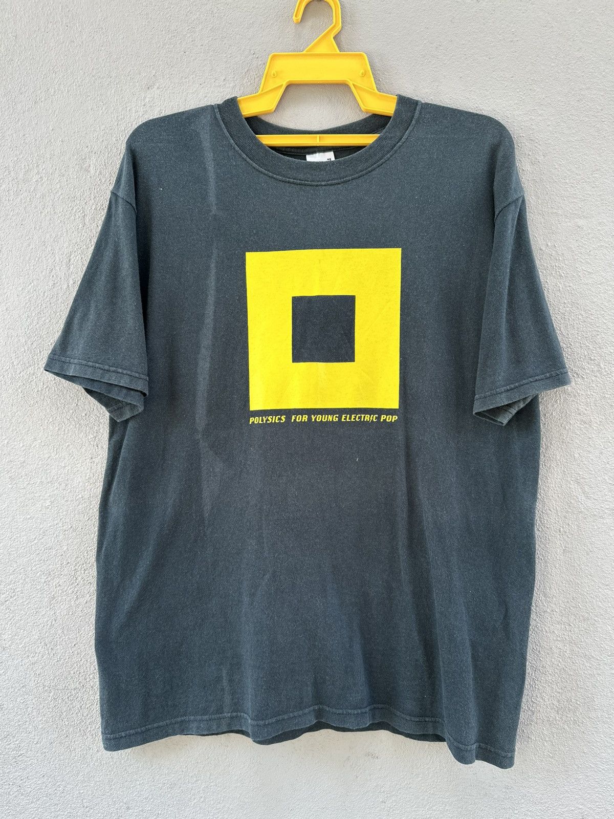 Band Tees Thrashed Vintage Polysics For Young Electric Pop Punk Band T Size US M / EU 48-50 / 2 - 1 Thumbnail