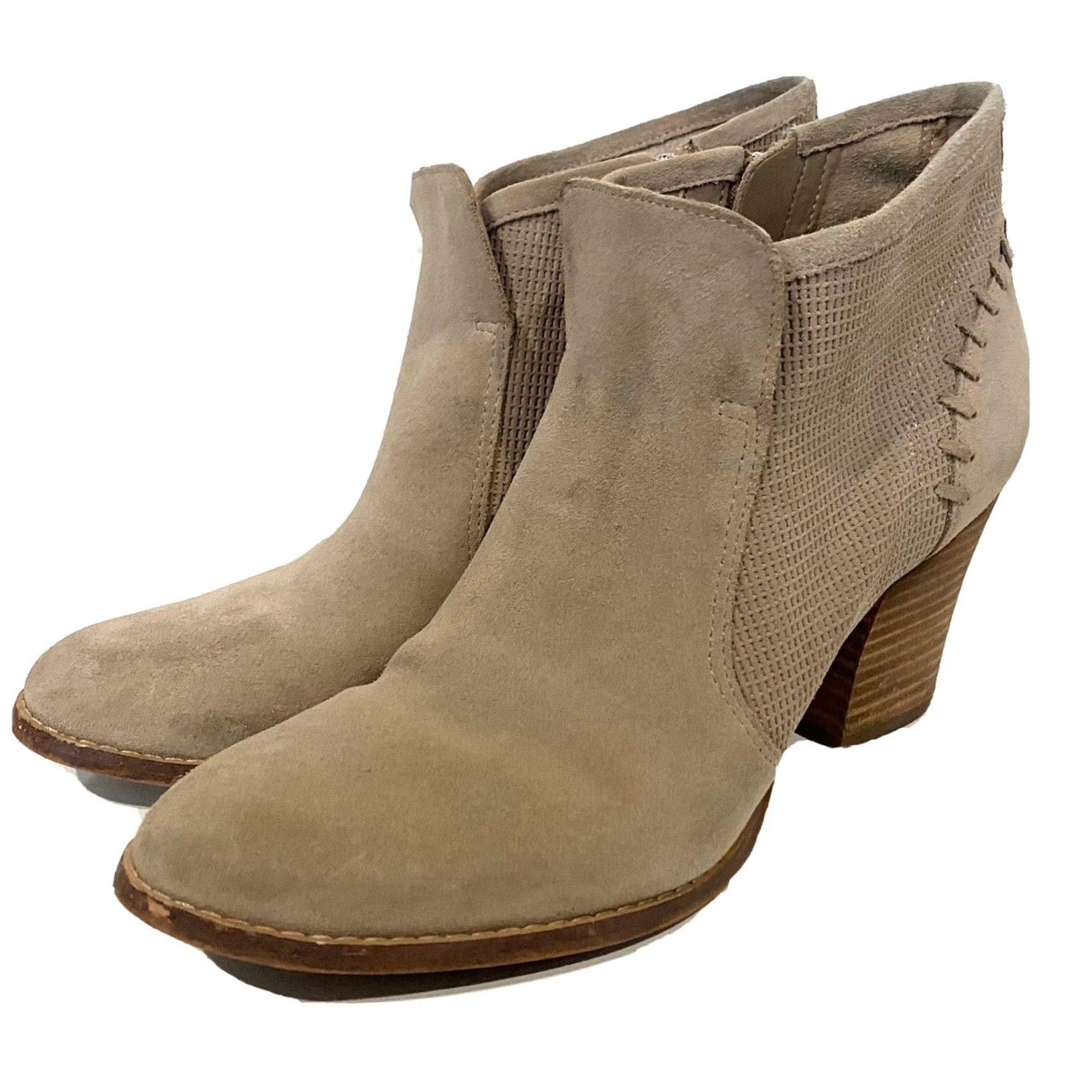 Marc Fisher VINTAGE Marc Fisher Women’s Bootie Booties Beige Suede Leather Block Heels Sz 10 M Womens Boots Size US 10 / IT 40 - 5 Thumbnail