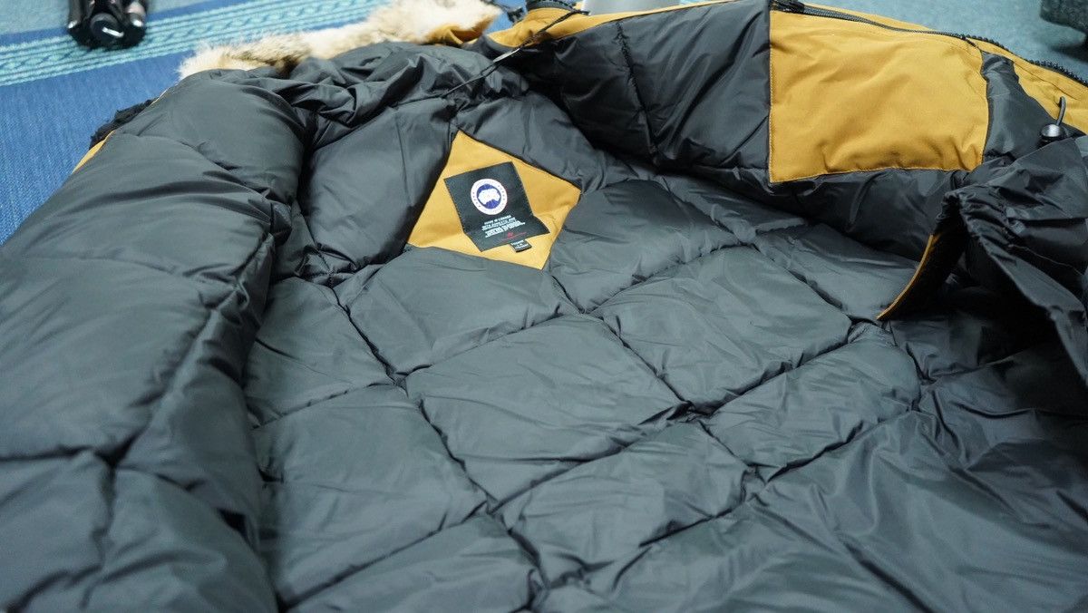 Canada Goose Canada Goose Expedition Parka Jacket Size US L / EU 52-54 / 3 - 15 Thumbnail