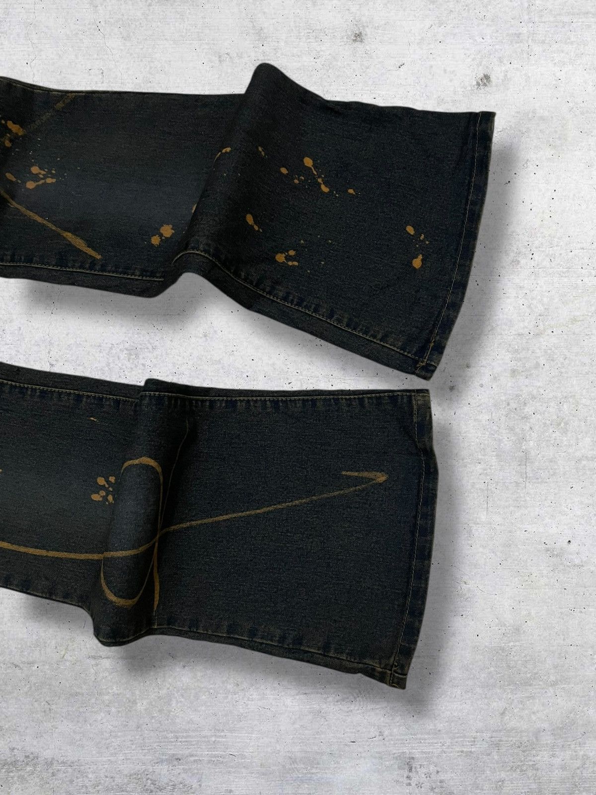 Tornado Mart VINTAGE HAPHAZARD JAPAN OG 90S DESIGNER BLEACH SPLASH FLARED Size US 28 / EU 44 - 5 Thumbnail