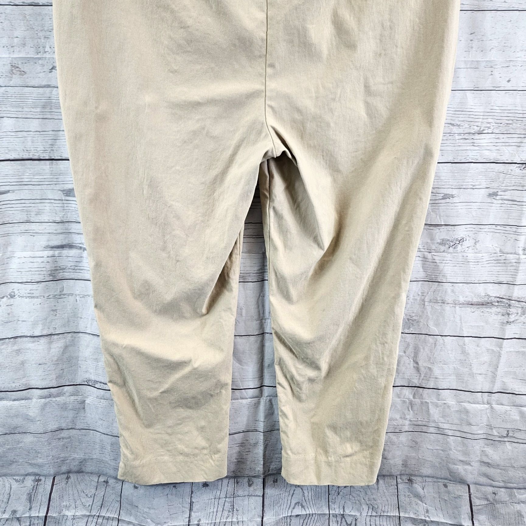 Vintage VINTAGE Chicos Womens Cropped Pants Sz 12 Beige Pull On High Rise Rayon Blend Size 34" / US 12 / IT 48 - 5 Thumbnail