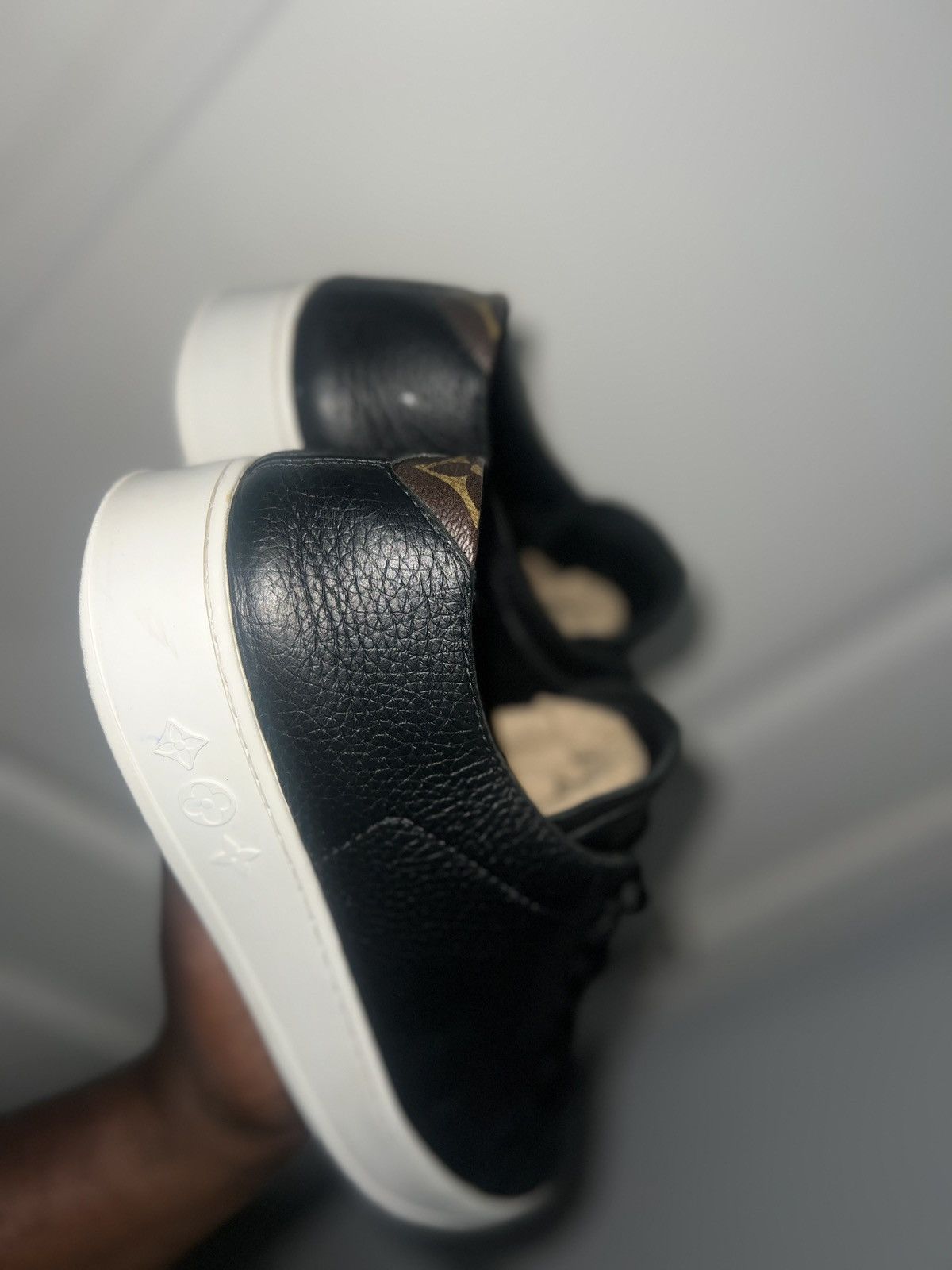 Louis Vuitton Louis Vuitton Leather Trainers Size US 7.5 / EU 40-41 - 9 Thumbnail
