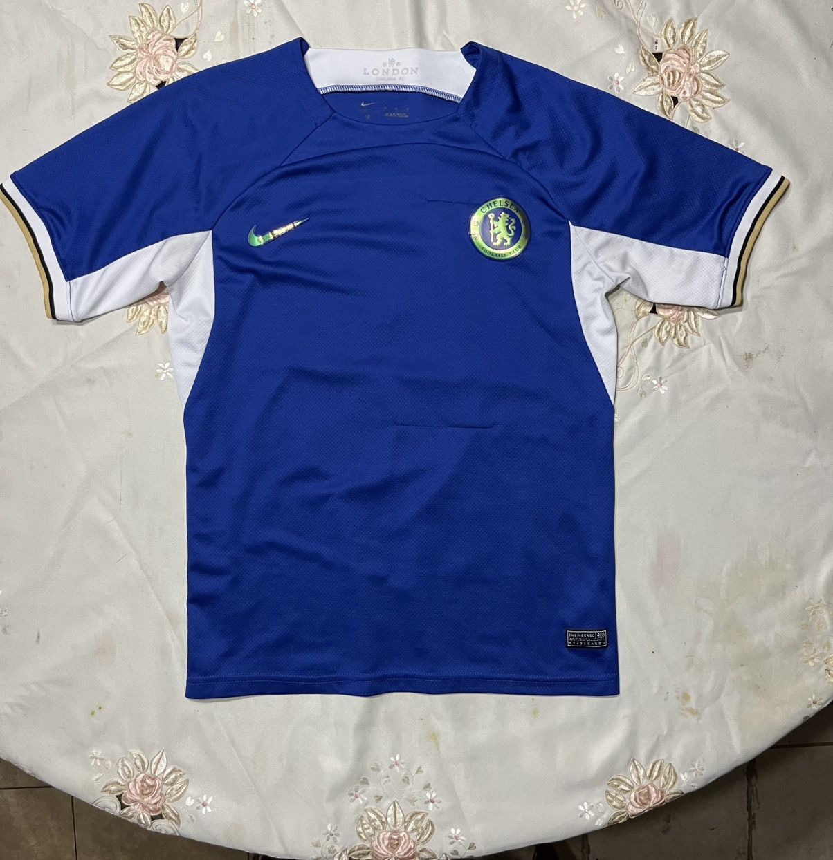 Nike Nike Dri Fit Chelsea FC 2023/2024 Home Jersey Size M Size US M / EU 48-50 / 2 - 1 Thumbnail