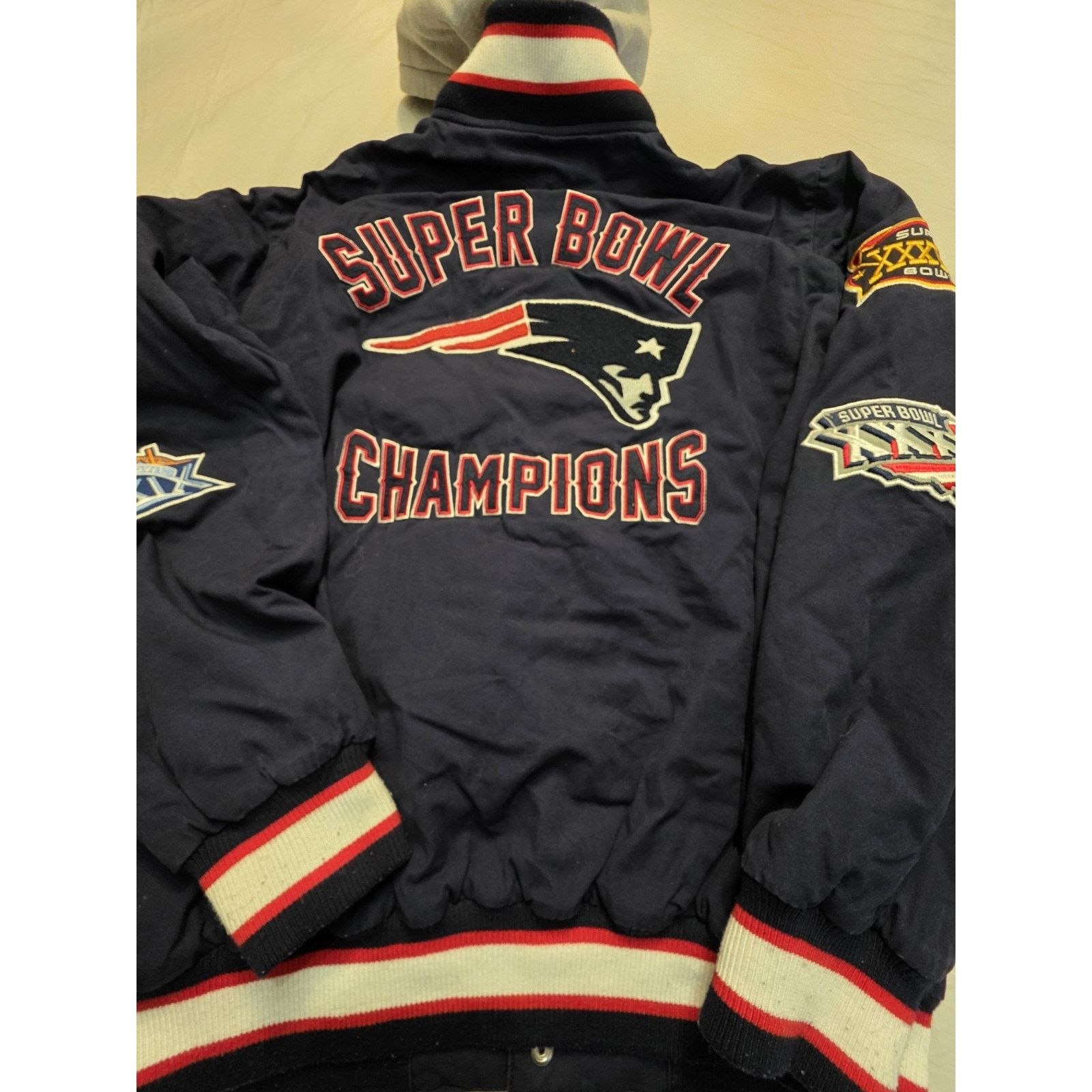 NFL New England Patriots NFL Men's Size Xl Superbowl Champions Size US XL / EU 56 / 4 - 7 Thumbnail