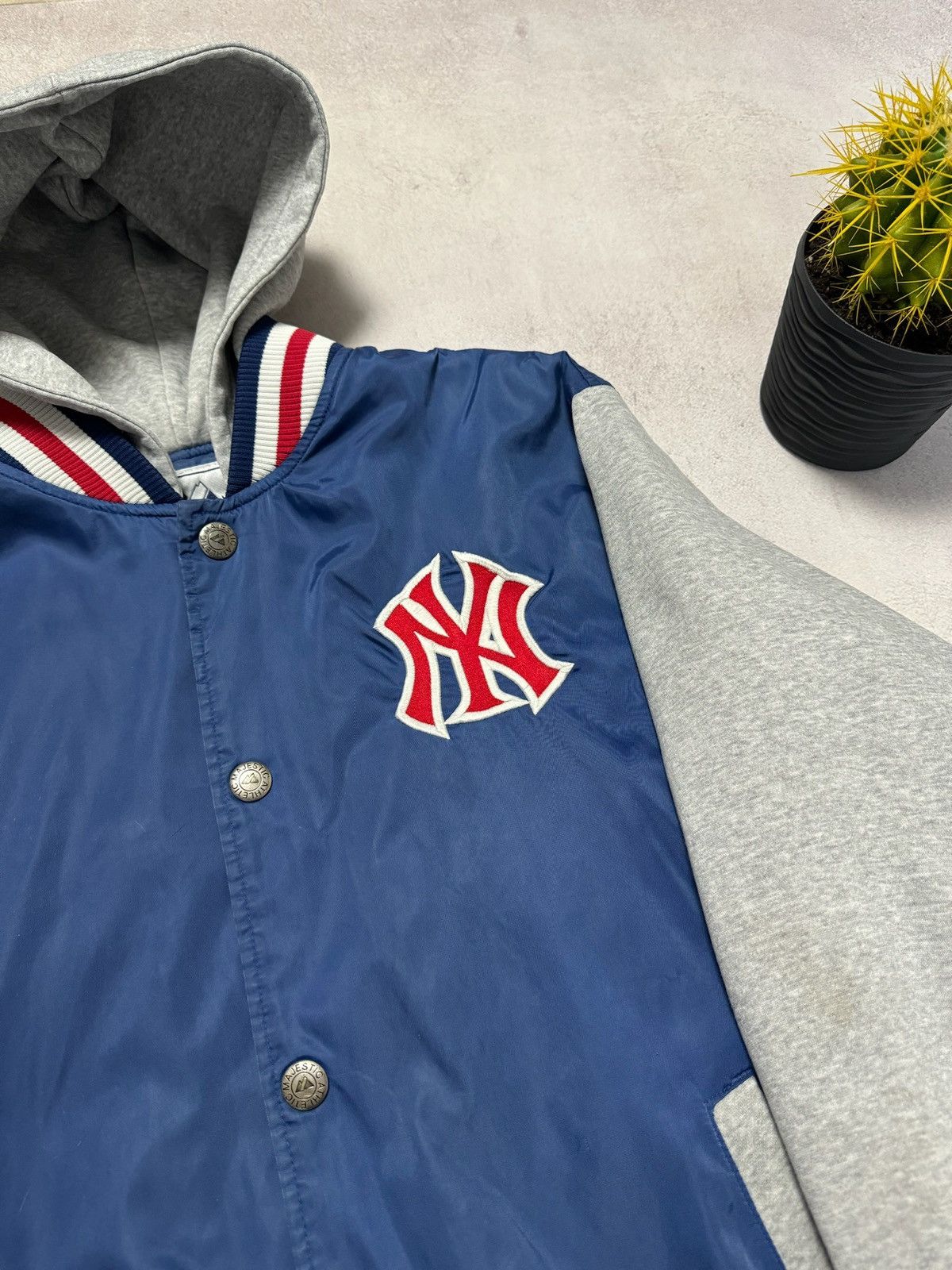 Majestic × New York Yankees Vintage New York Yankees Bomber Jacket Baggy Majestic 90s Size US M / EU 48-50 / 2 - 7 Thumbnail