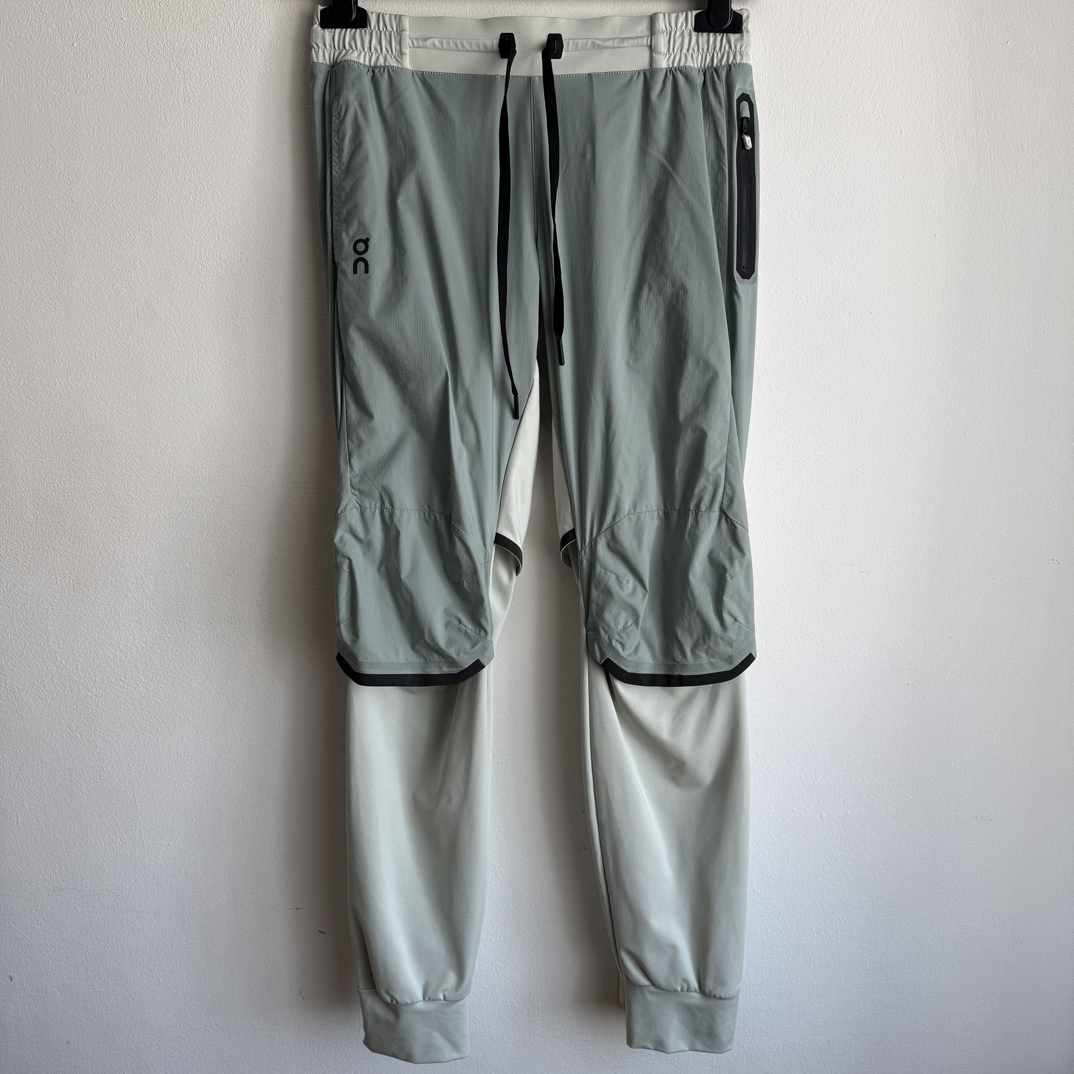 On Run On Clouds Running Women's Pants Cloud S Size 30" / US 8 / IT 44 - 2 Thumbnail
