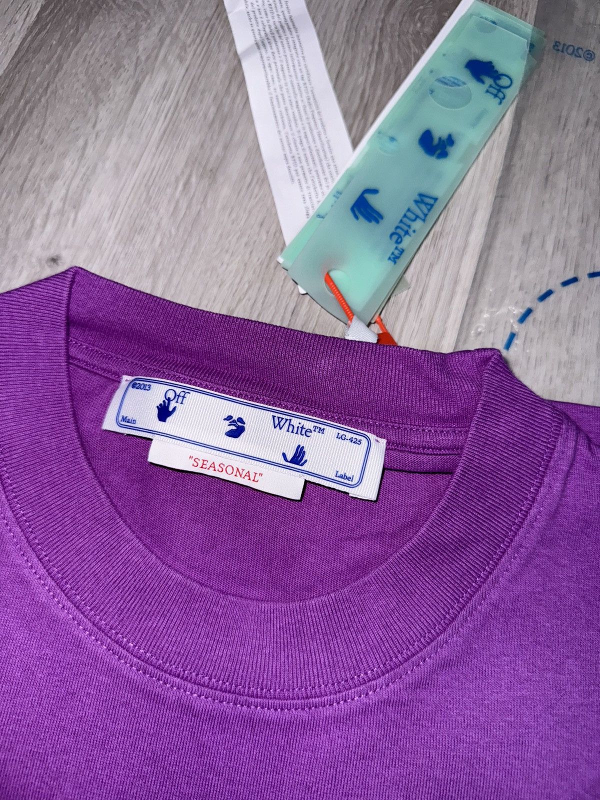 Off-White Off White Diag Arrow Tab Orchid Tee Size US M / EU 48-50 / 2 - 3 Thumbnail