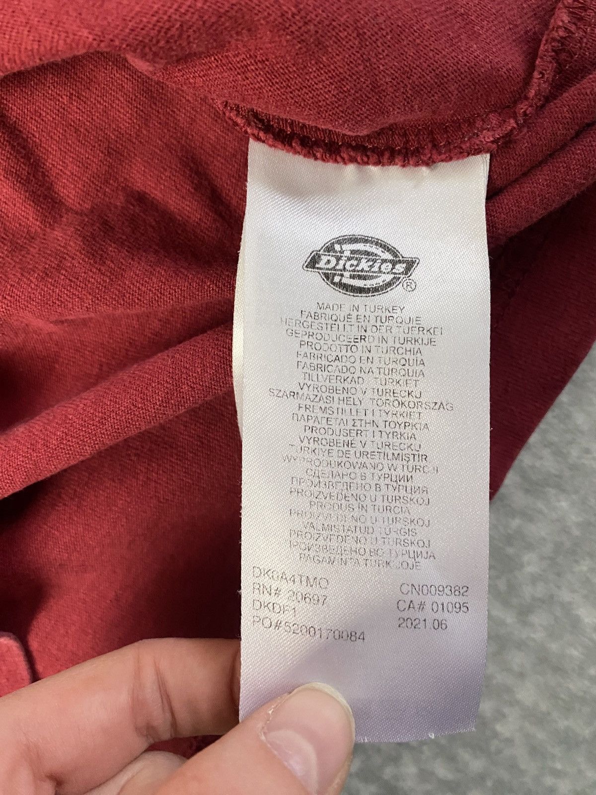 Dickies Dickies crew neck T-Shirt with logo Size US M / EU 48-50 / 2 - 5 Thumbnail