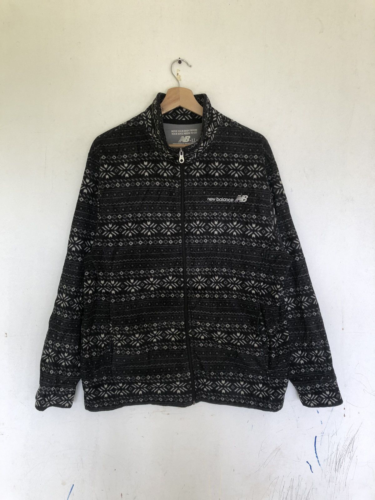 Japanese Brand × New Balance × Vintage Vintage Y2K New Balance Fleece floral monogram Size US L / EU 52-54 / 3 - 1 Thumbnail