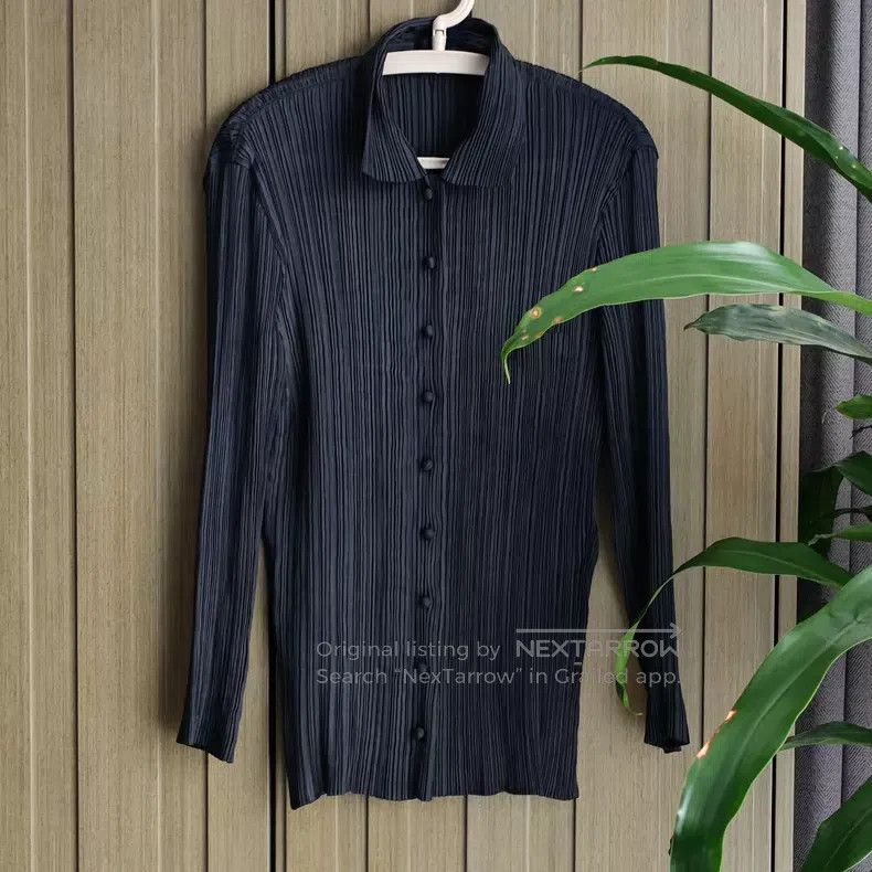 Issey Miyake Black Subtle Shine Frog Button Pleated Shirt