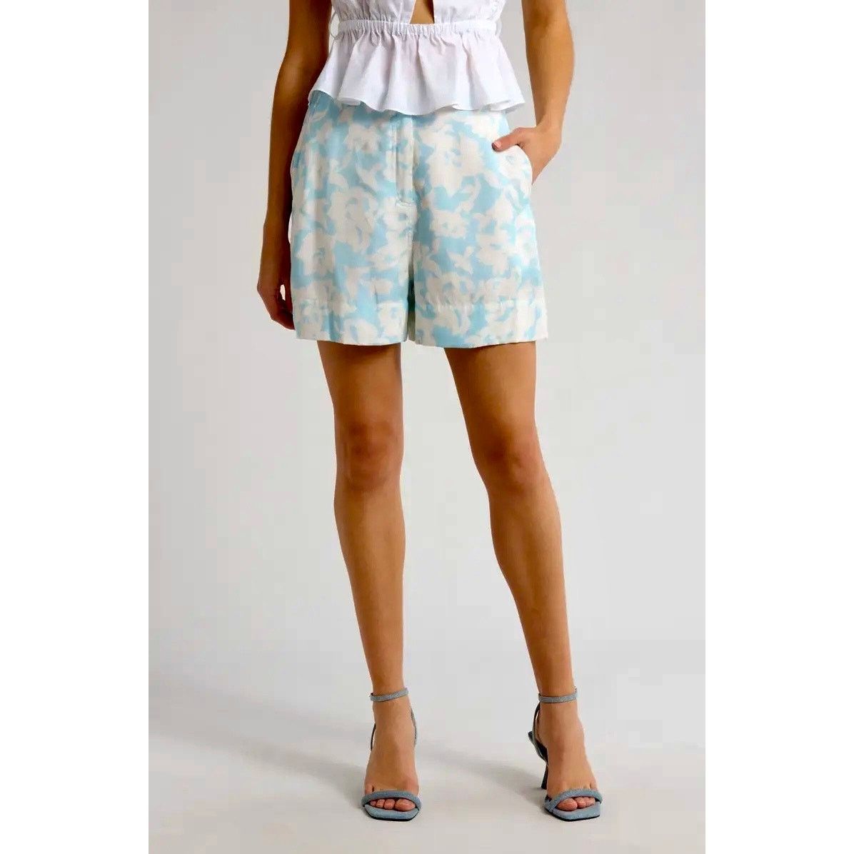 Derek Lam 10 Crosby Derek Lam Crosby Anora Dress Shorts floral Print size 2 Size 26" / US 2 / IT 38 - 1 Thumbnail