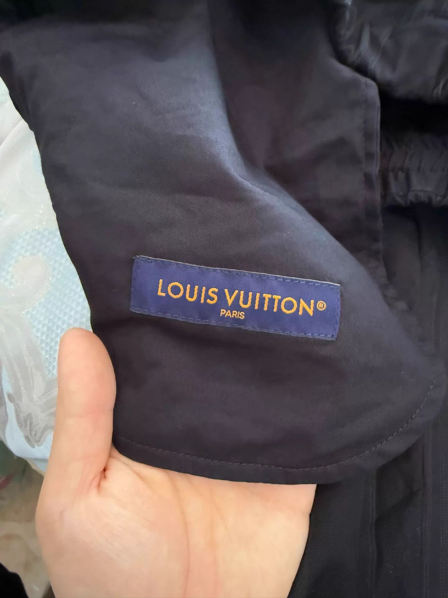 Louis Vuitton Louis Vuitton Embroidered Logo Wool Jacket 52/48 Worn Twice Size 52R - 8 Thumbnail