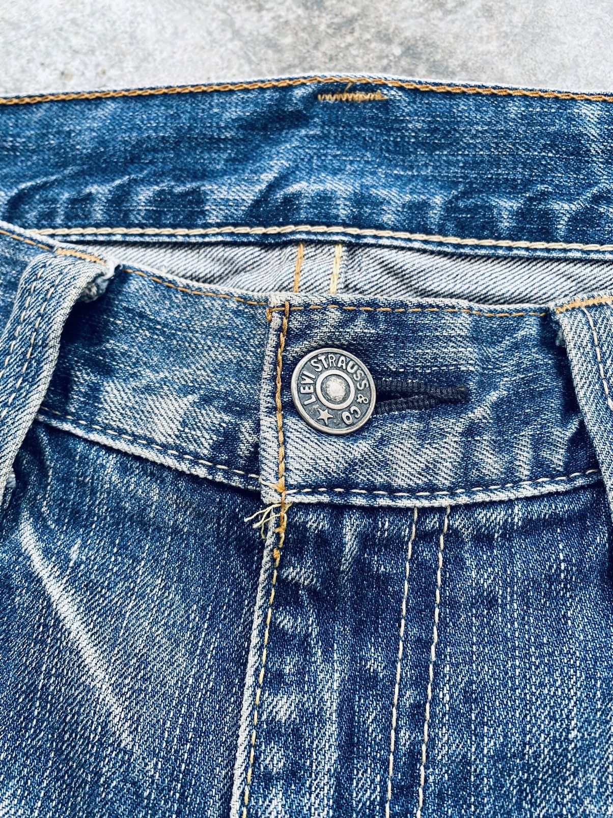 Levi's Vintage Clothing Vintage Rare Levis Flared Distressed Denim Pants Size US 36 / EU 52 - 5 Thumbnail