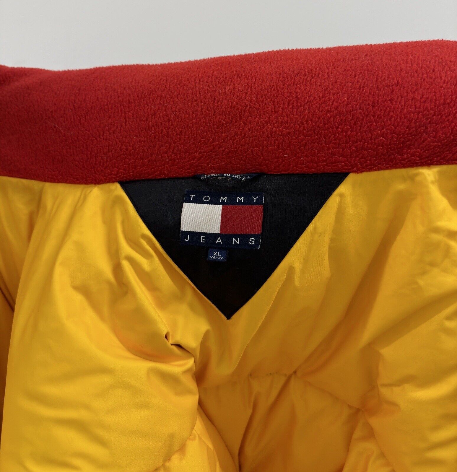Tommy Hilfiger Vintage Tommy Hilfiger Jeans Puffer Down Jacket Mens Arctic Size US XL / EU 56 / 4 - 7 Thumbnail