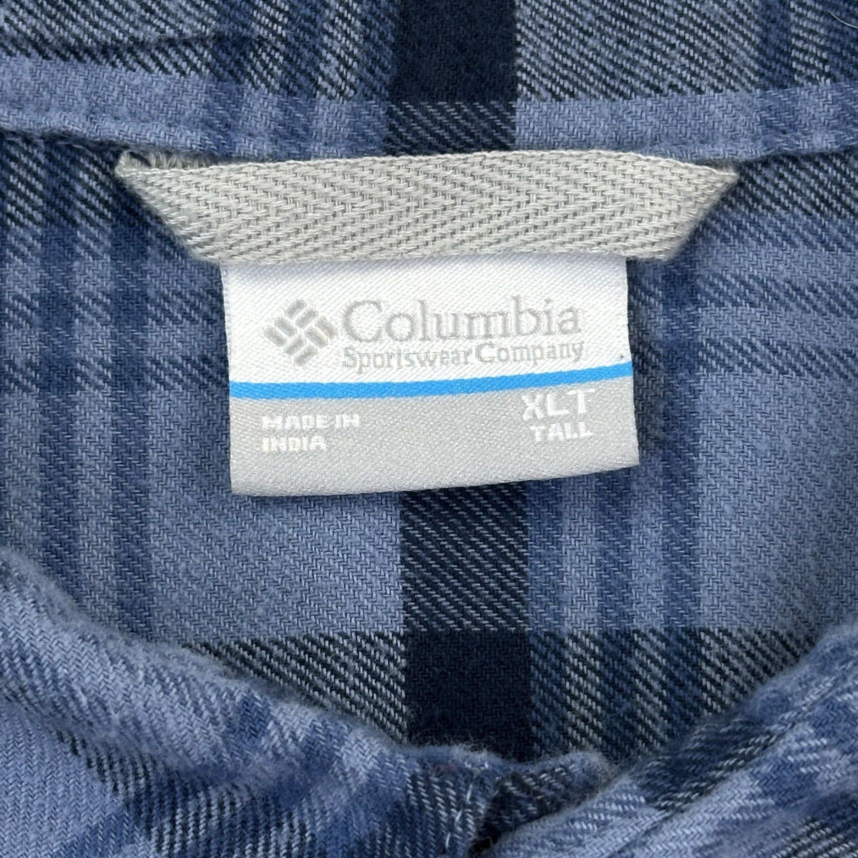 Vintage Columbia Cornell Woods Shirt Mens XLT Blue Plaid Flannel Button Up Long Sleeve Size US XL / EU 56 / 4 - 6 Thumbnail