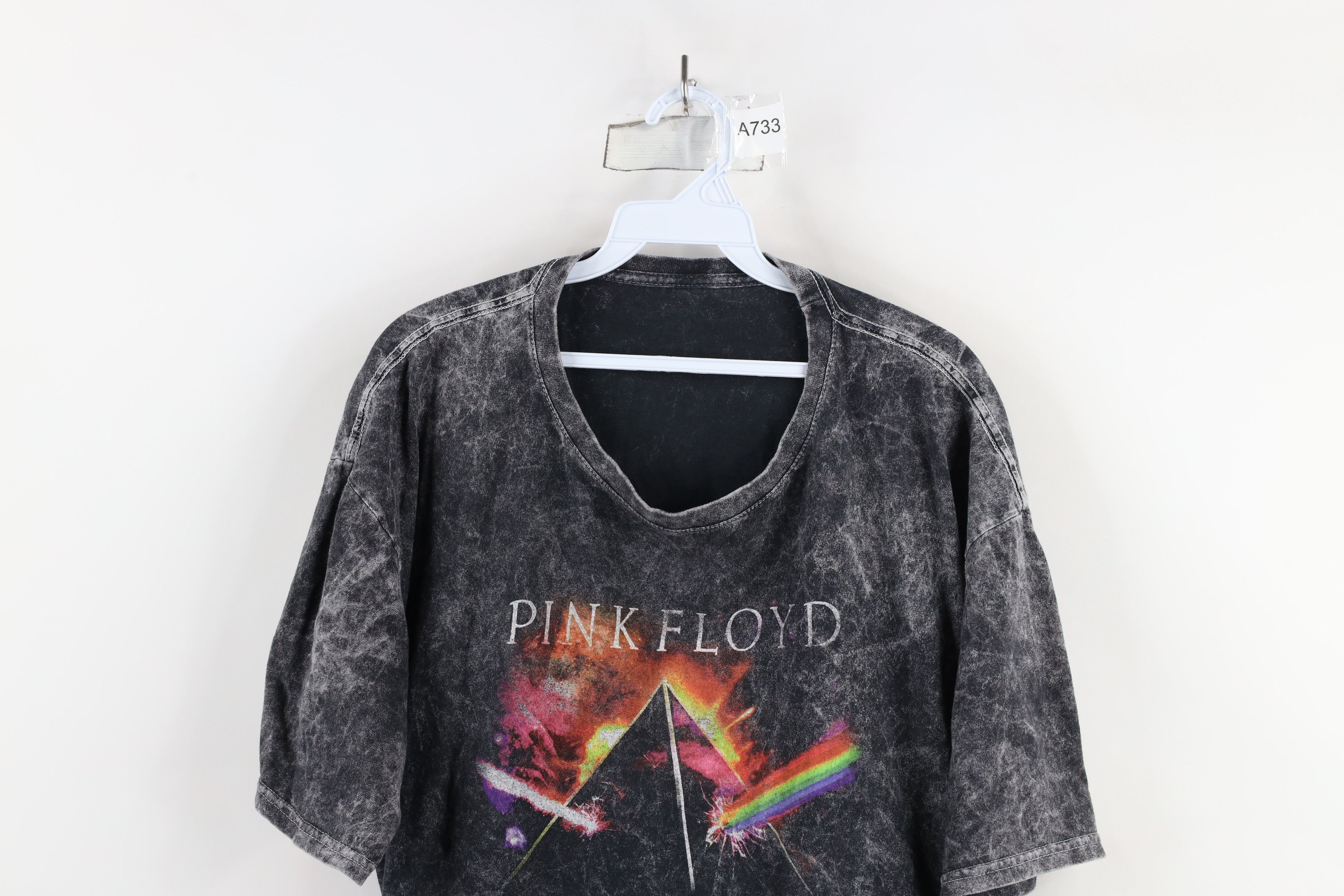 Vintage Vintage Y2K Acid Wash Spell Out Pink Floyd Band T-Shirt Size US XXL / EU 58 / 5 - 2 Thumbnail