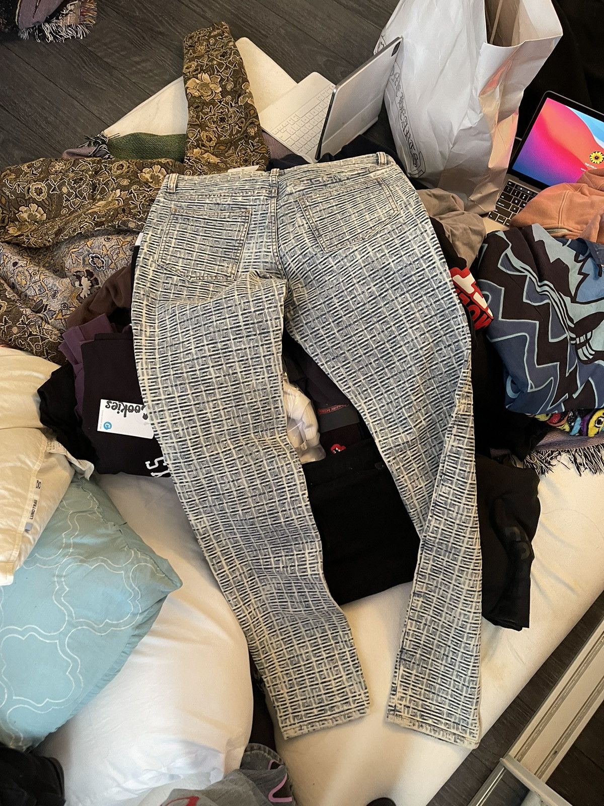 Givenchy Givenchy 4G Jeans size 33 Size US 33 - 3 Thumbnail