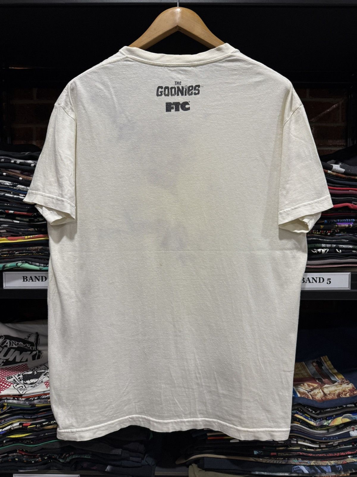 FTC Vintage FTC Skateboard X The Goonies Movie Faded Tee Size US L / EU 52-54 / 3 - 7 Thumbnail