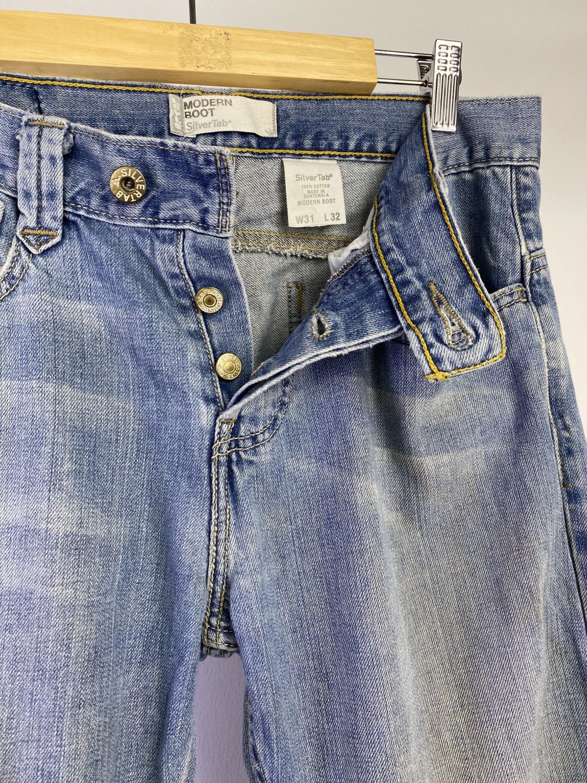 Levi's Levi’s SilverTab Modern Boot Cut Jeans Vintage Style Denim Size US 30 / EU 46 - 13 Thumbnail