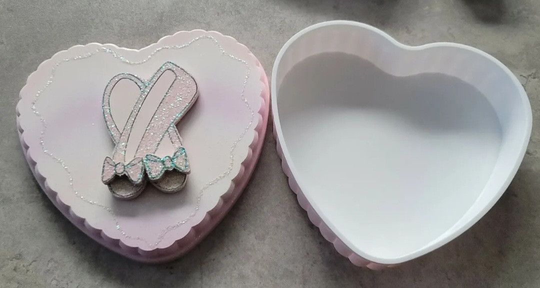 Other Pink Glitter Ballet Slipper Ballerina Trinket Heart Shaped Size ONE SIZE - 3 Thumbnail