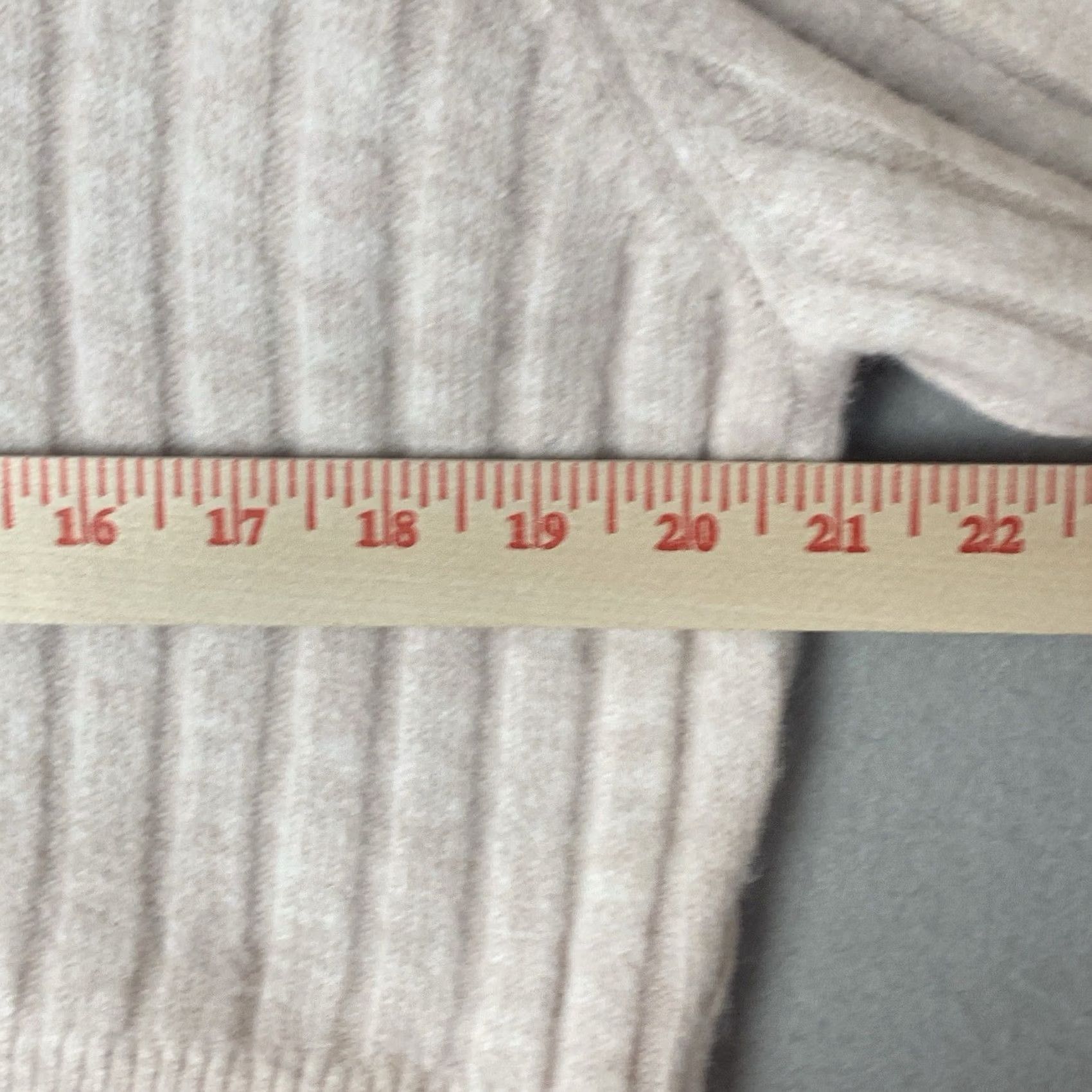 House of Harlow VINTAGE House of Harlow 1960 Cropped Sweater Woman’s XL Beige Button Long Sleeve Round Neck Casual Womens Cardigan 90s Bohemian Grunge Money Modern Size XL / US 12-14 / IT 48-50 - 4 Thumbnail