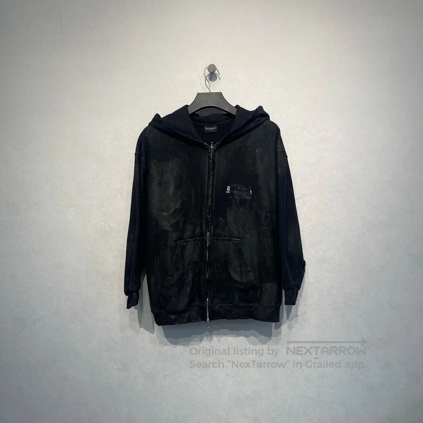 Balenciaga balenciaga black zip-up hoodie for men and women. Size US M / EU 48-50 / 2 - 1 Thumbnail