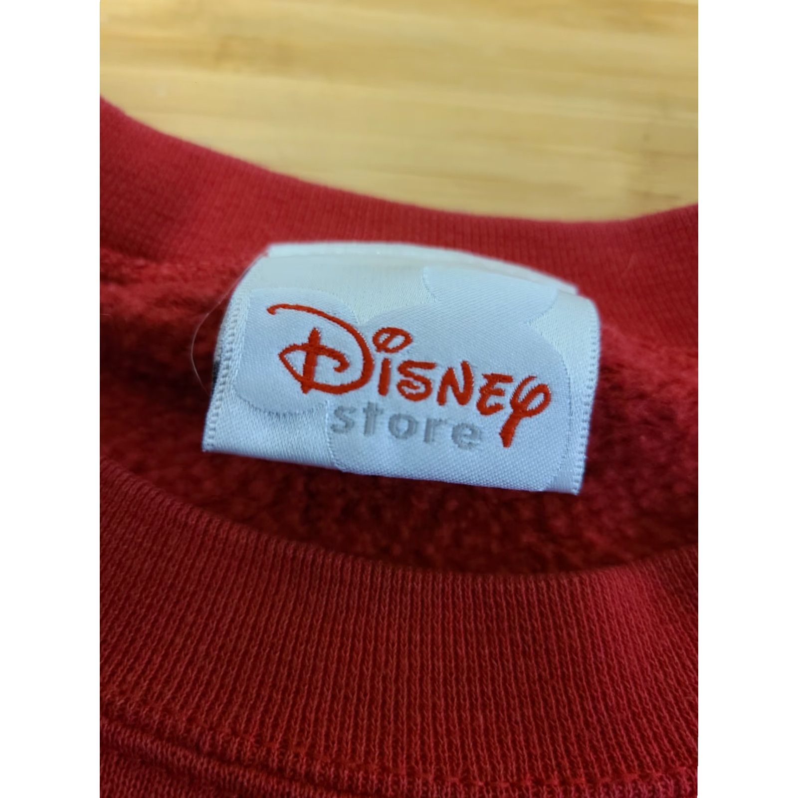 Disney VINTAGE Disney Sweatshirt Men Mickey and Friends Crew Neck Long Sleeve Red 90s USA Graphic Print Size M Size US M / EU 48-50 / 2 - 6 Thumbnail