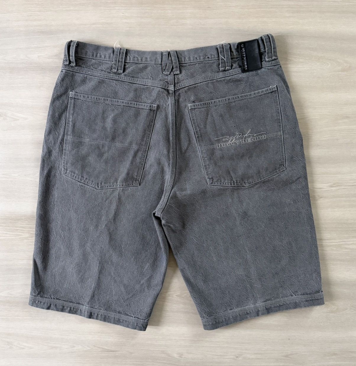 Vintage Vintage Y2K Ruff Ryders Denim Shorts Sz 42 DMX Streetwear Size US 42 / EU 58 - 1 Thumbnail