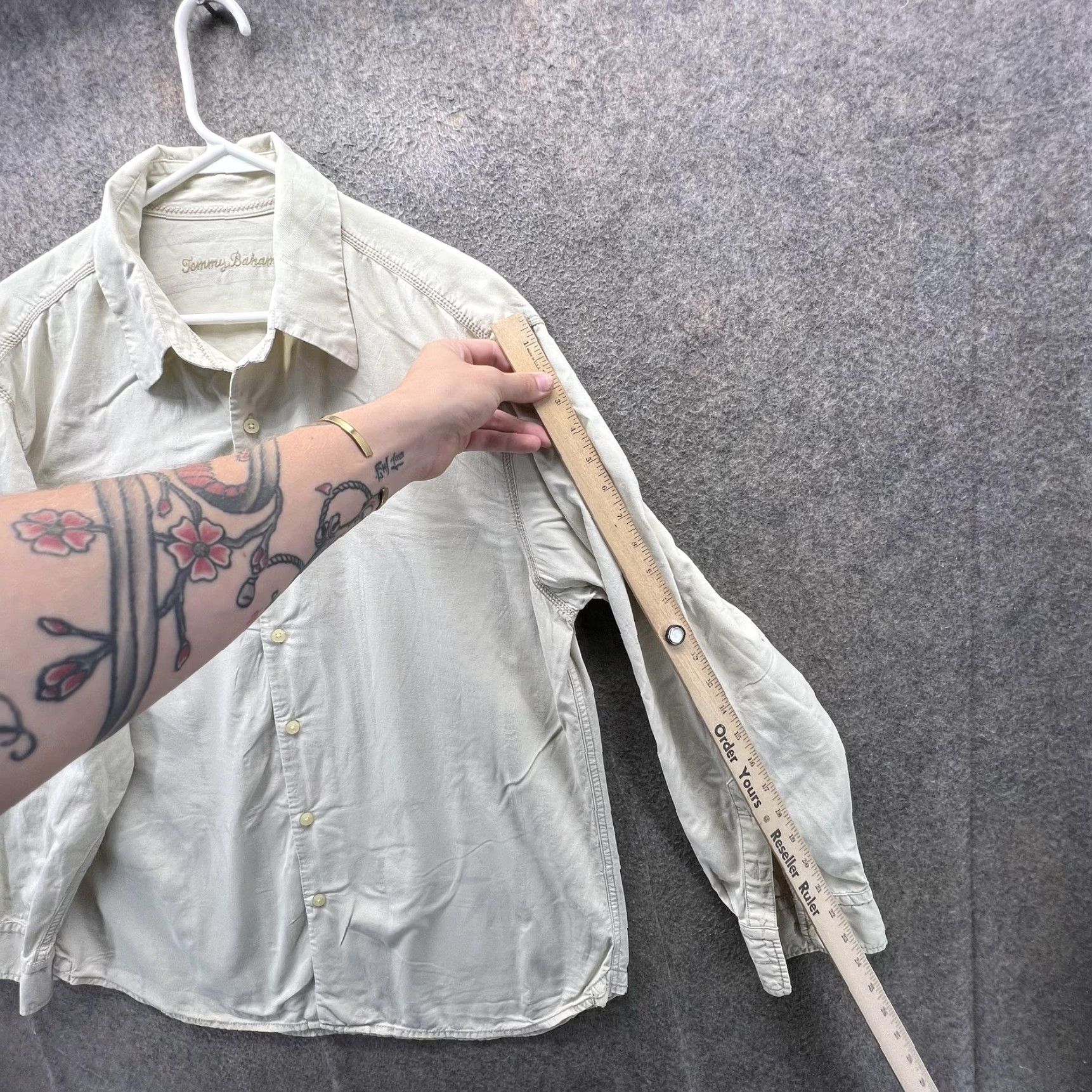 Tommy Bahama Tommy Bahama Shirt Mens L Beige Silk Long Sleeve Button Front Casual Woven Size US L / EU 52-54 / 3 - 3 Thumbnail